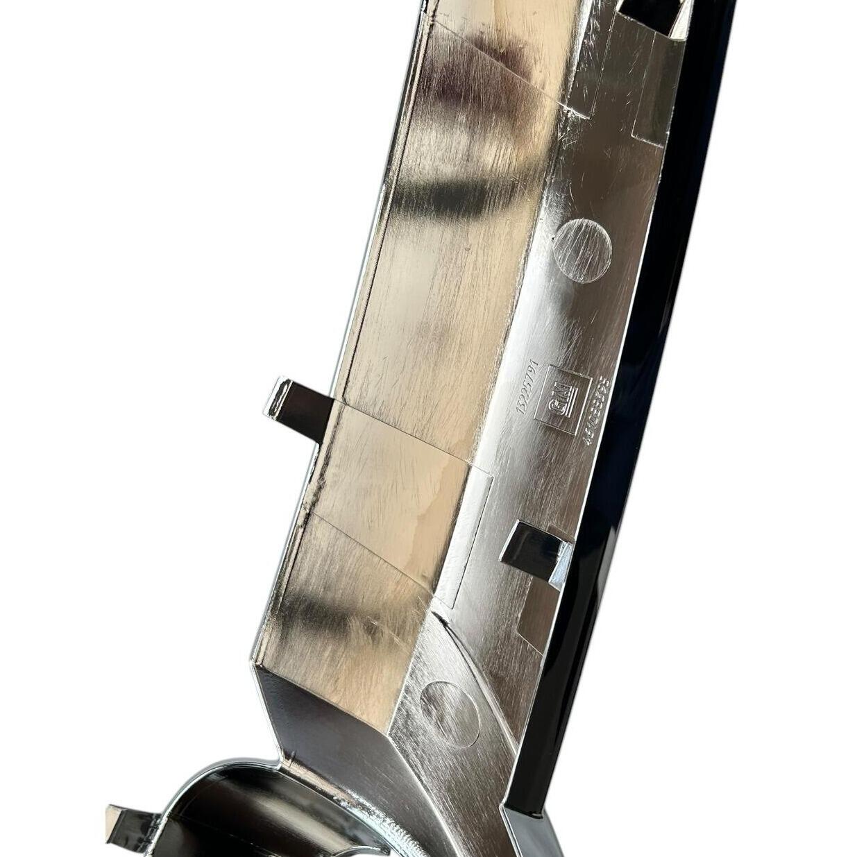 Vauxhall Astra H Radiator grille moulding (chrome) product image