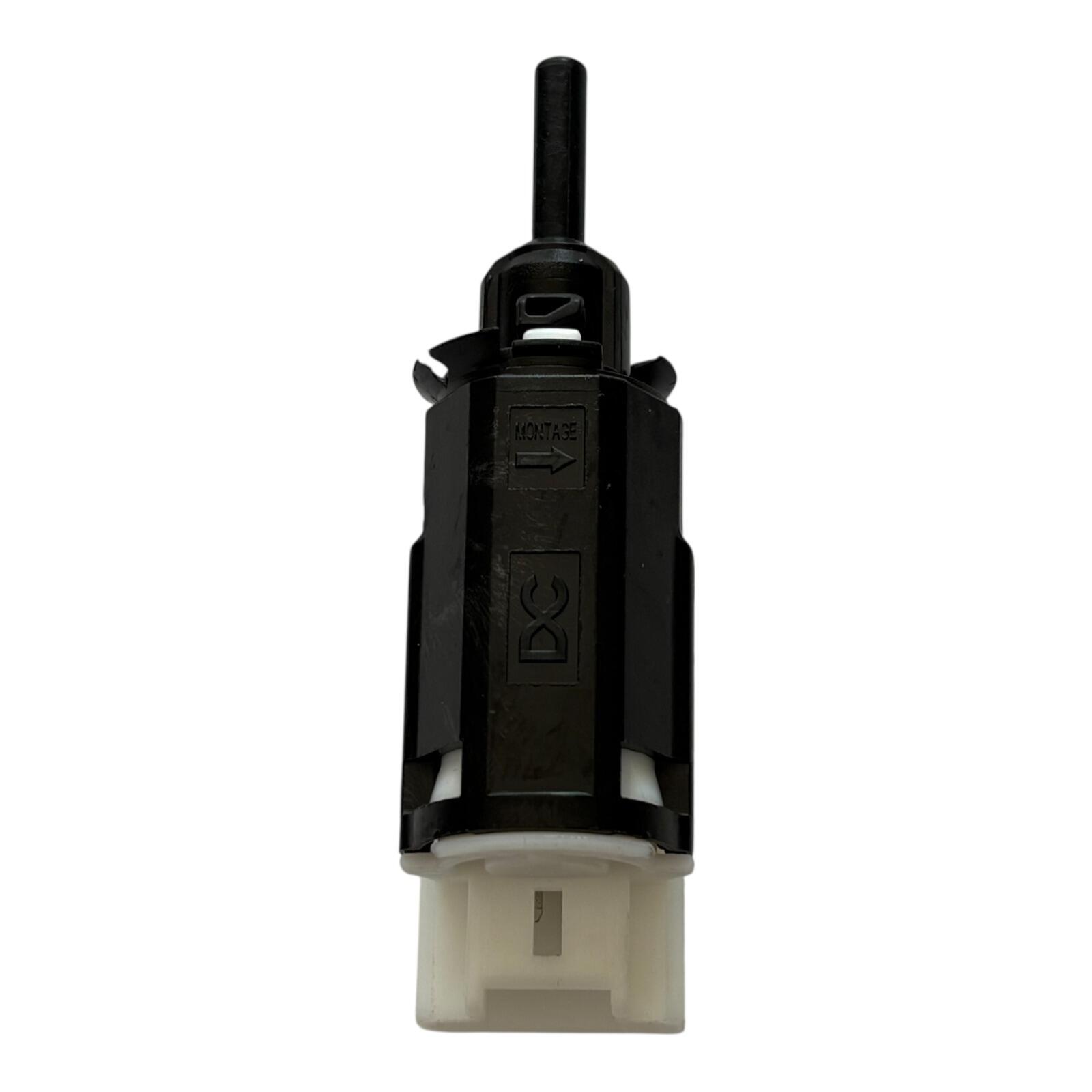 Genuine Nissan NV400 / Primastar (X62 X62B) Brake sensor switch