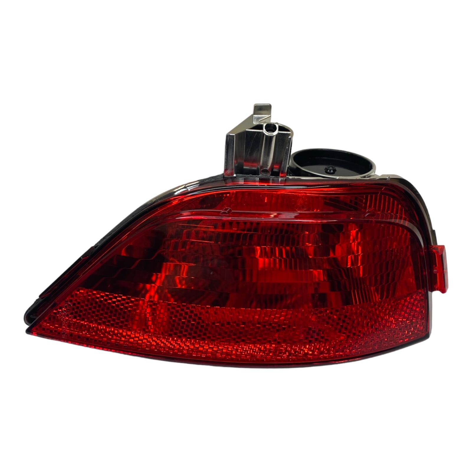 Genuine Renault Megane 4 5dr (saloon) LH NS Rear fog lamp assembly 265850387R