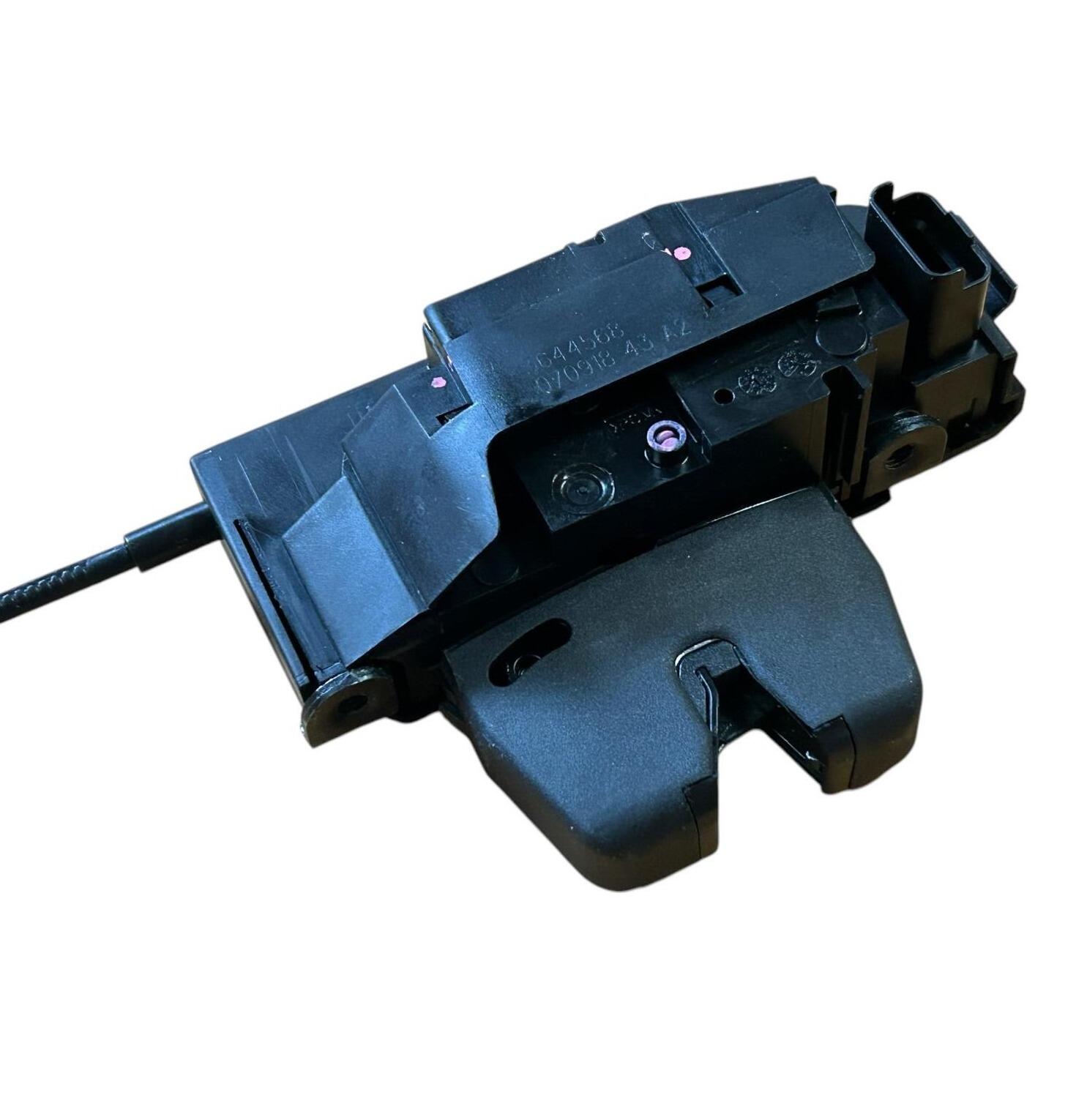 Genuine Vauxhall X Hatchback lock latch 3644568 – VIN Required | Genui