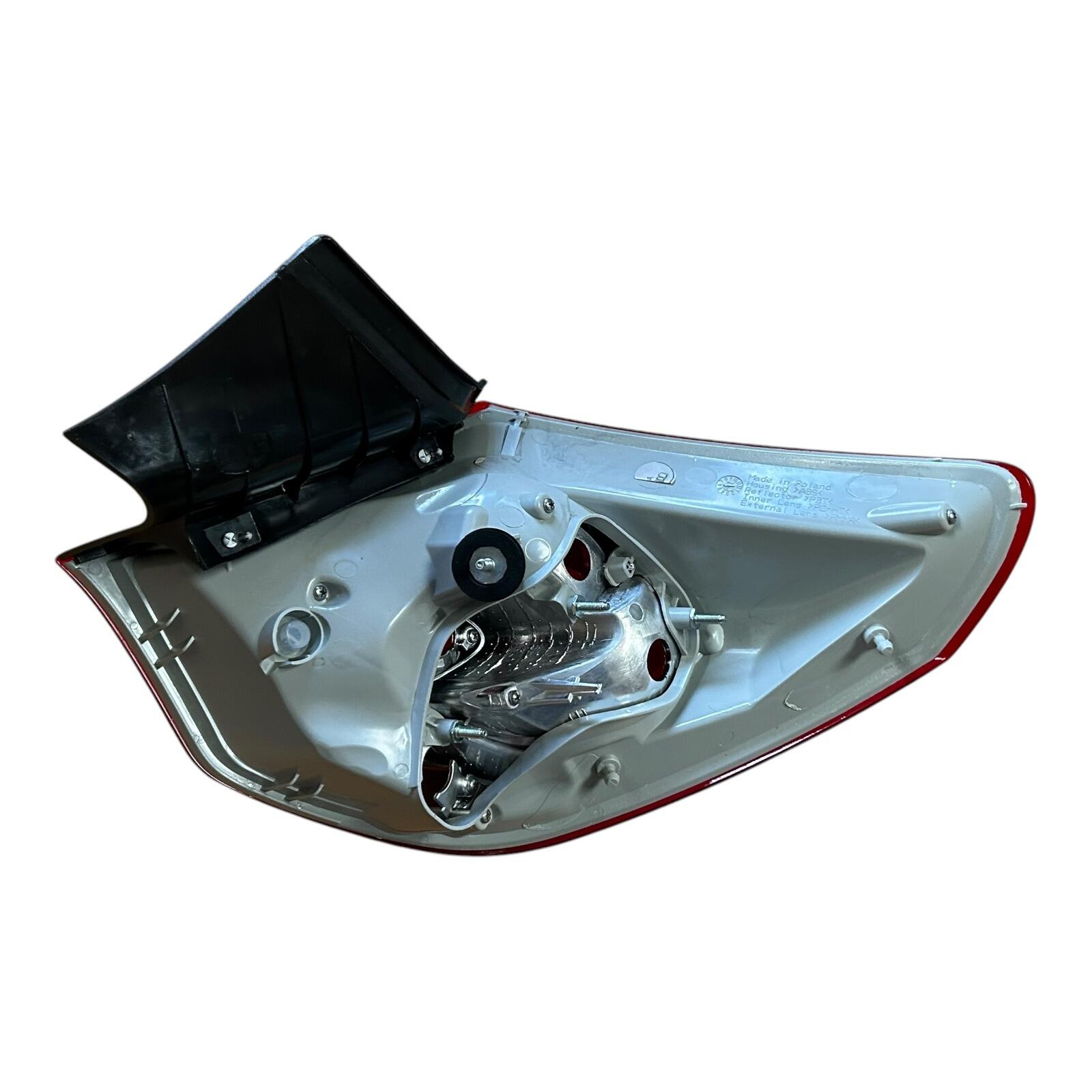 Astra Sight PTMLGS UR 1枚 Genuine Vauxhall Astra J LH NS Rear lamp 13306453