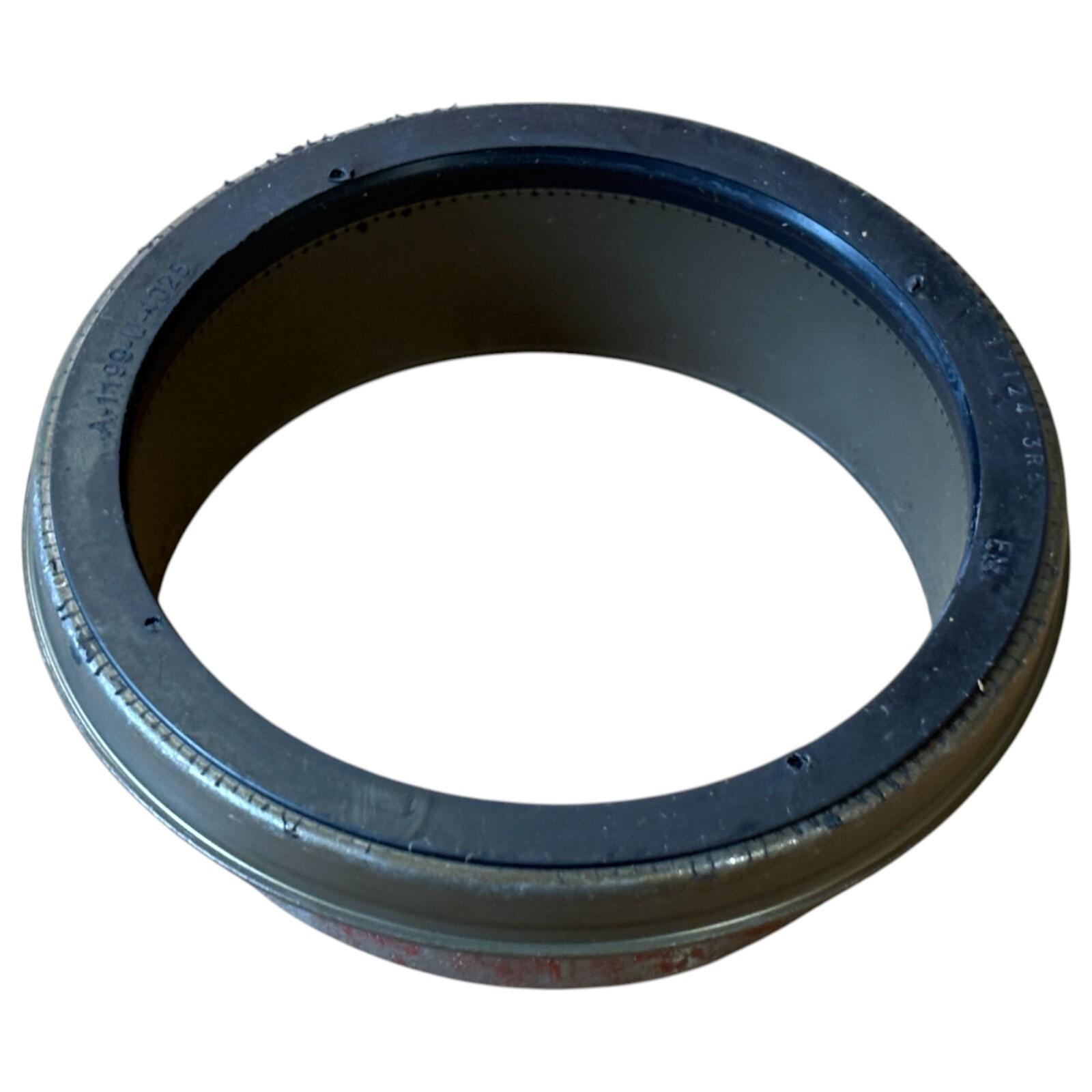 Meritor Drive axle oil seal A11205X2728