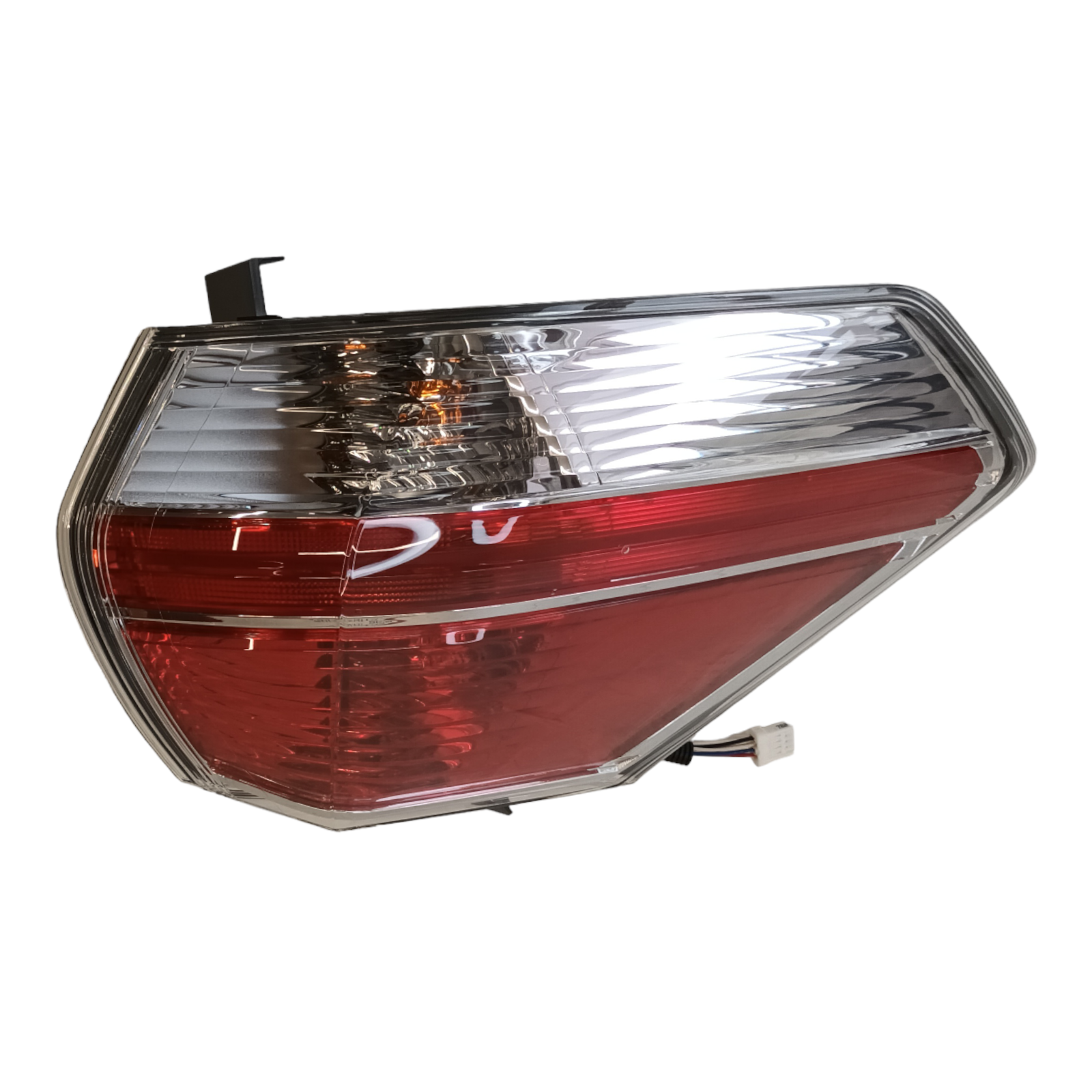 Genuine Nissan X-Trail T32 LH NS Rear light assembly 265554CA2B