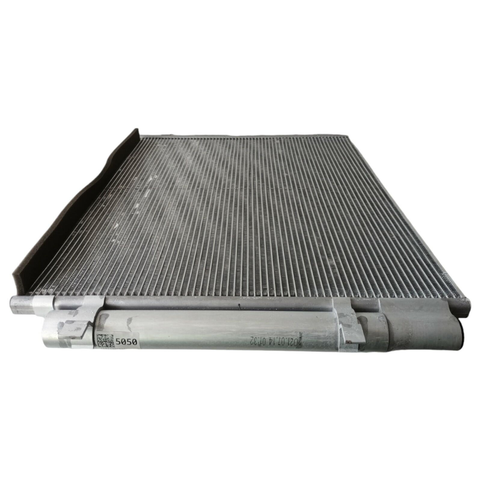 Genuine KIA Sorento Air conditioning condenser assembly 97606C5050