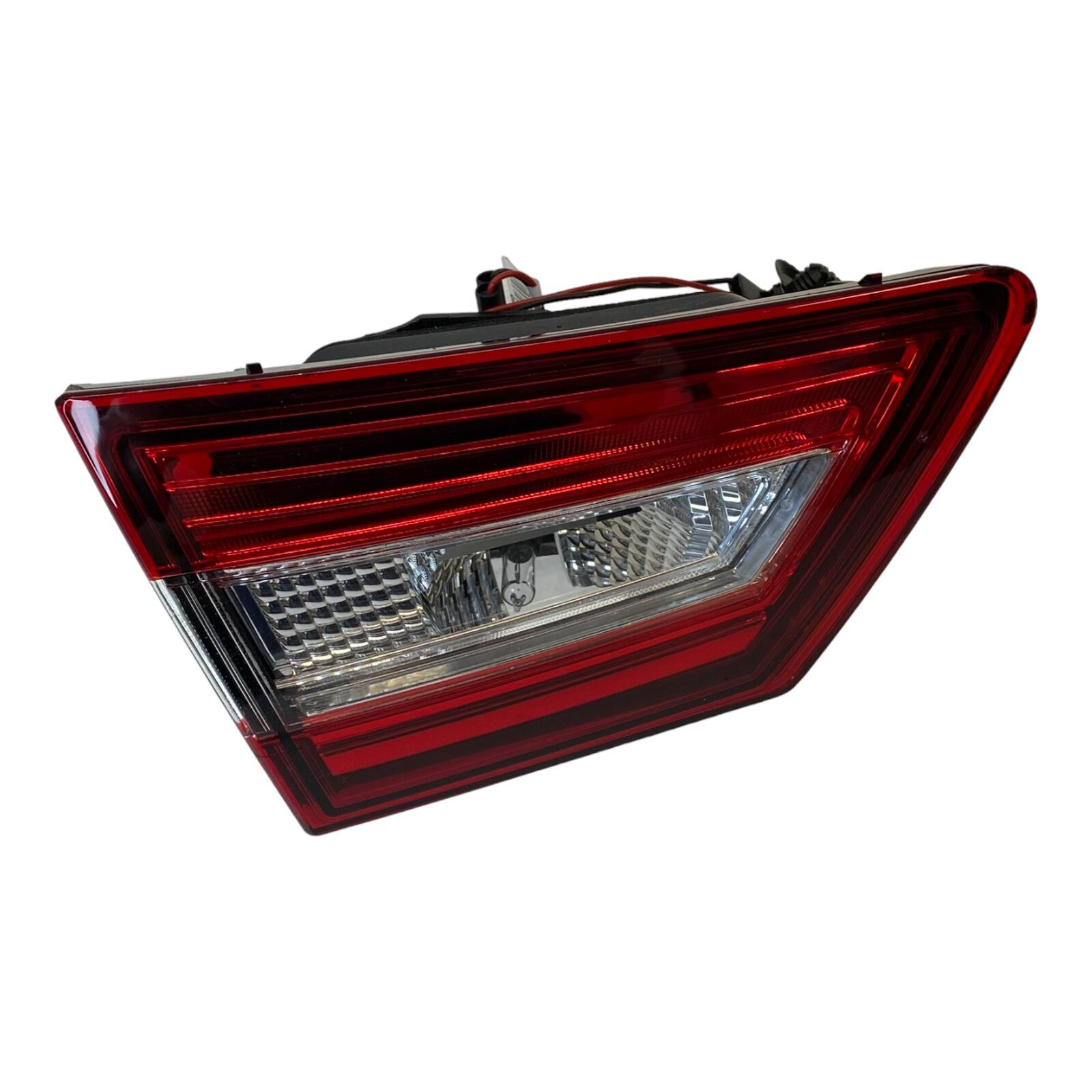 Genuine Renault Clio 4 LH NS Rear tailgate light assembly 265556573R