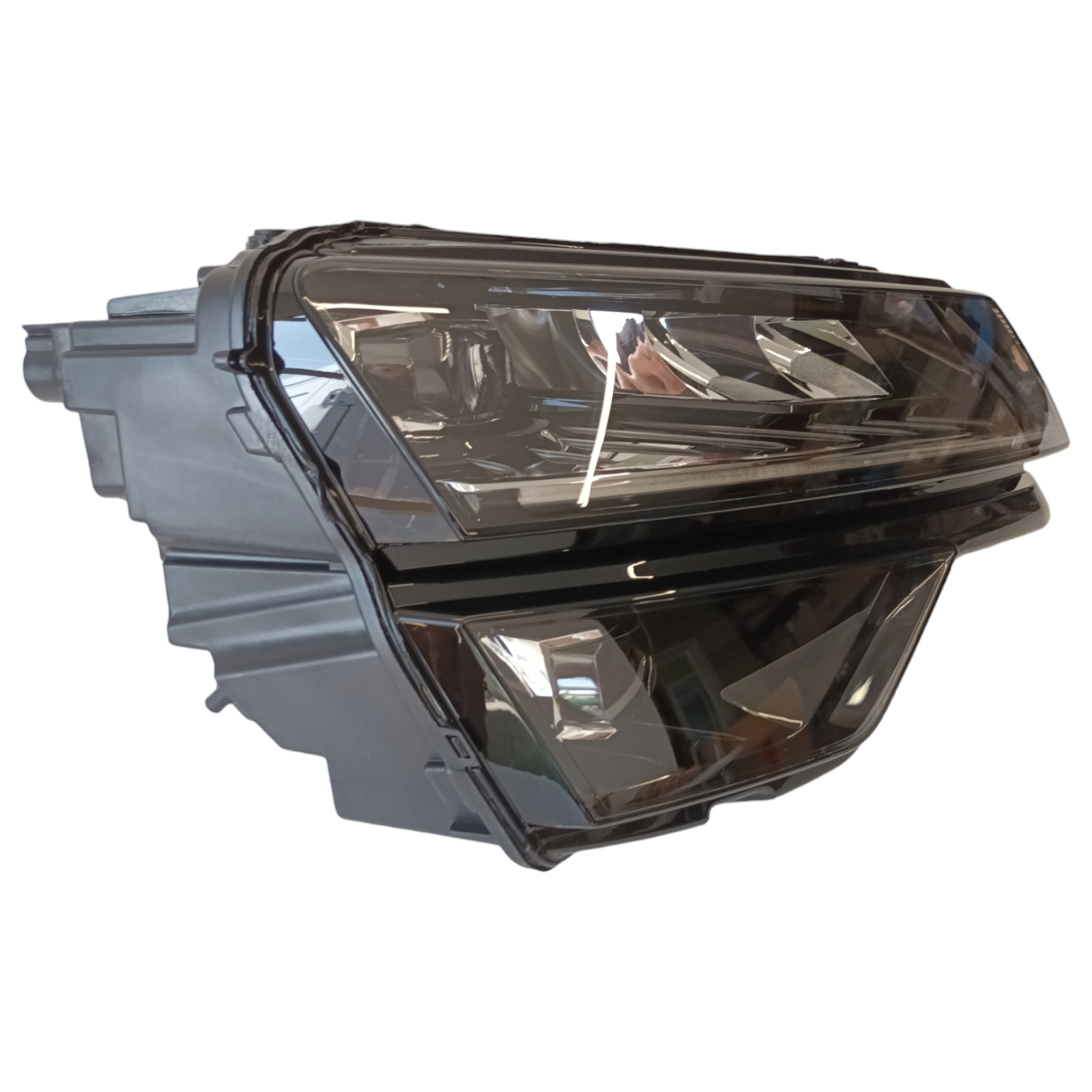 Genuine Skoda Karoq RH OS LED Headlight assembly (RHD) 57C941018B