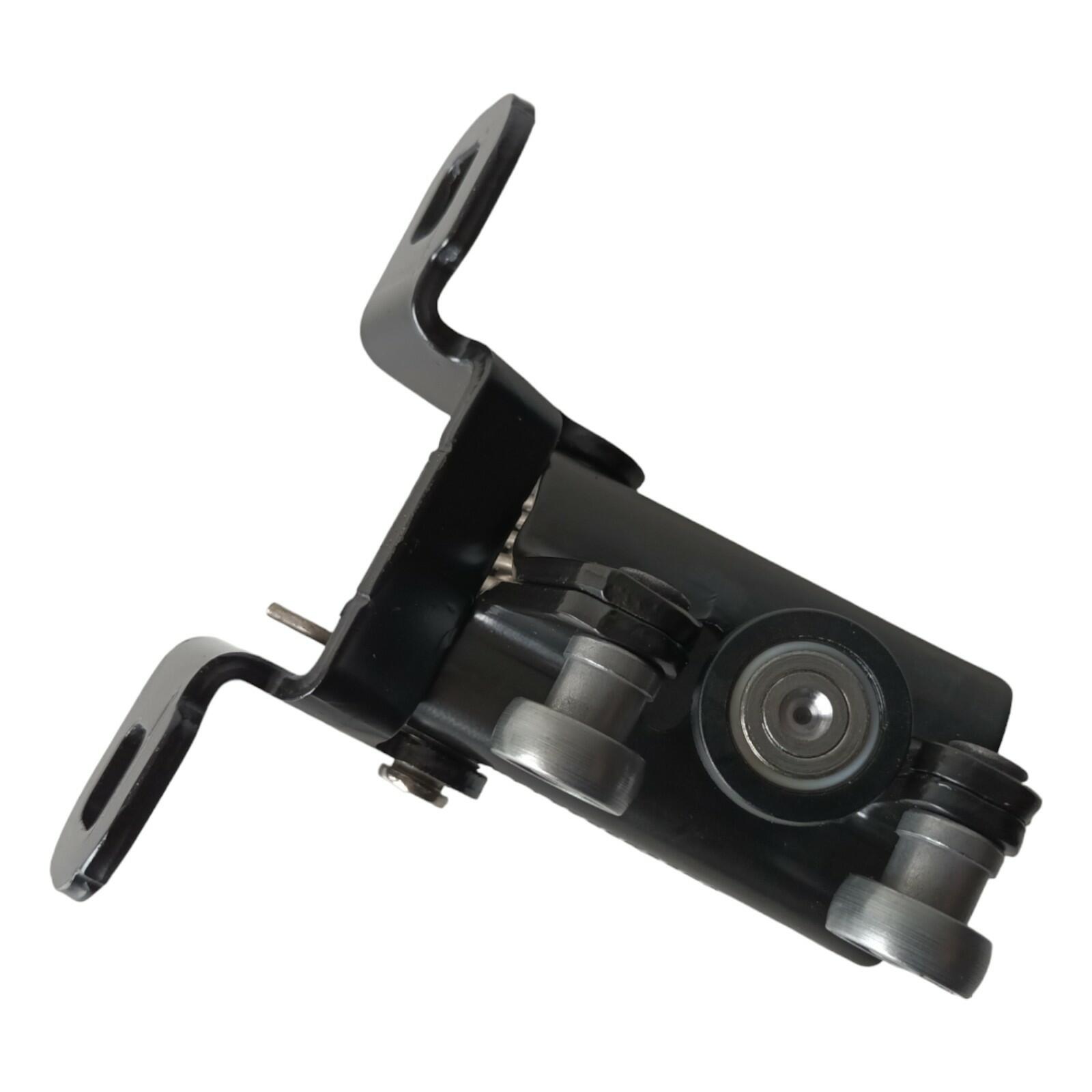 Ford Transit TT9 | LH Centre Sliding Door Roller | 1705694 | GFN Parts