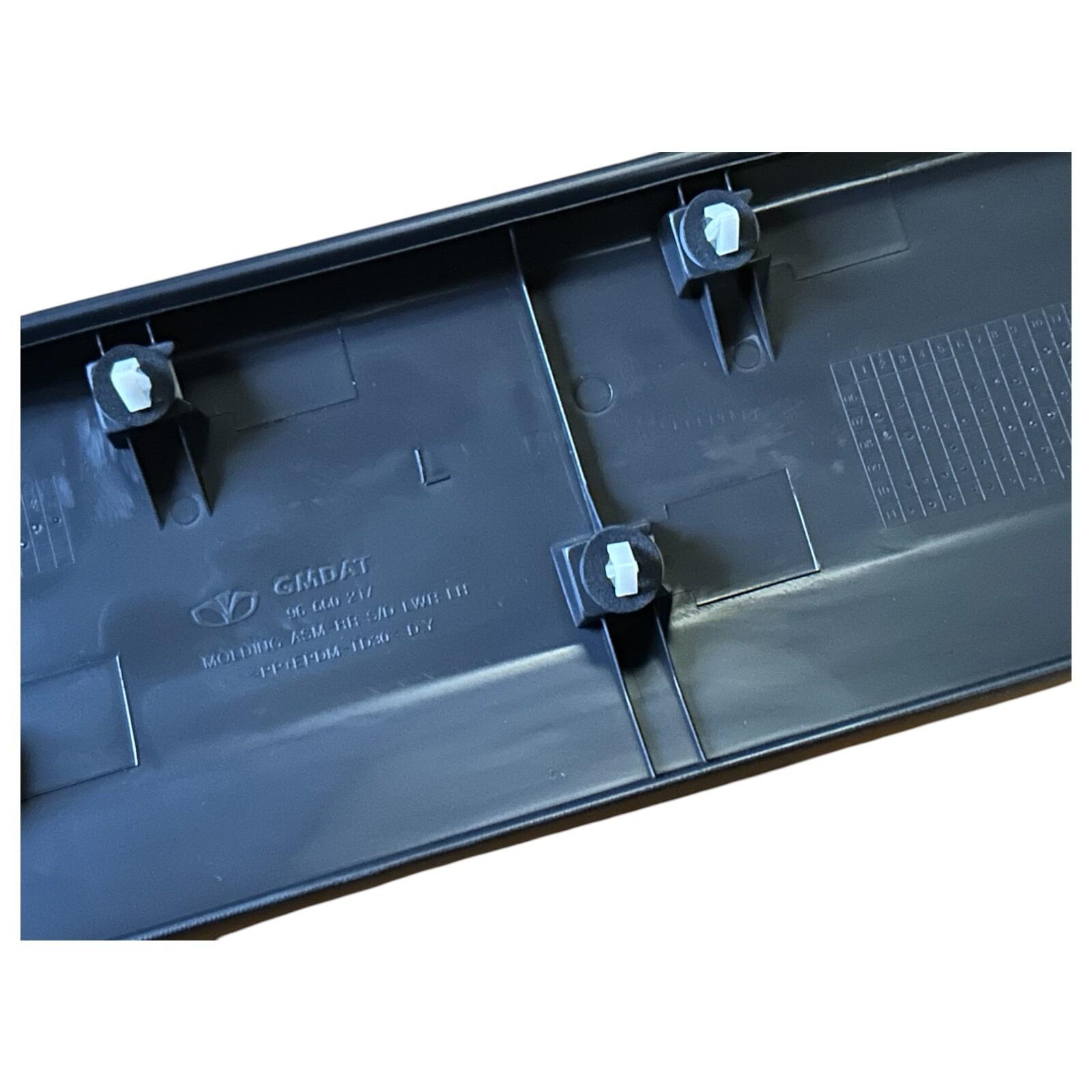 マリア*:.。.・✽:.・ Genuine Vauxhall Antara LH NS Rear door moulding 96848785 – VIN Requir
