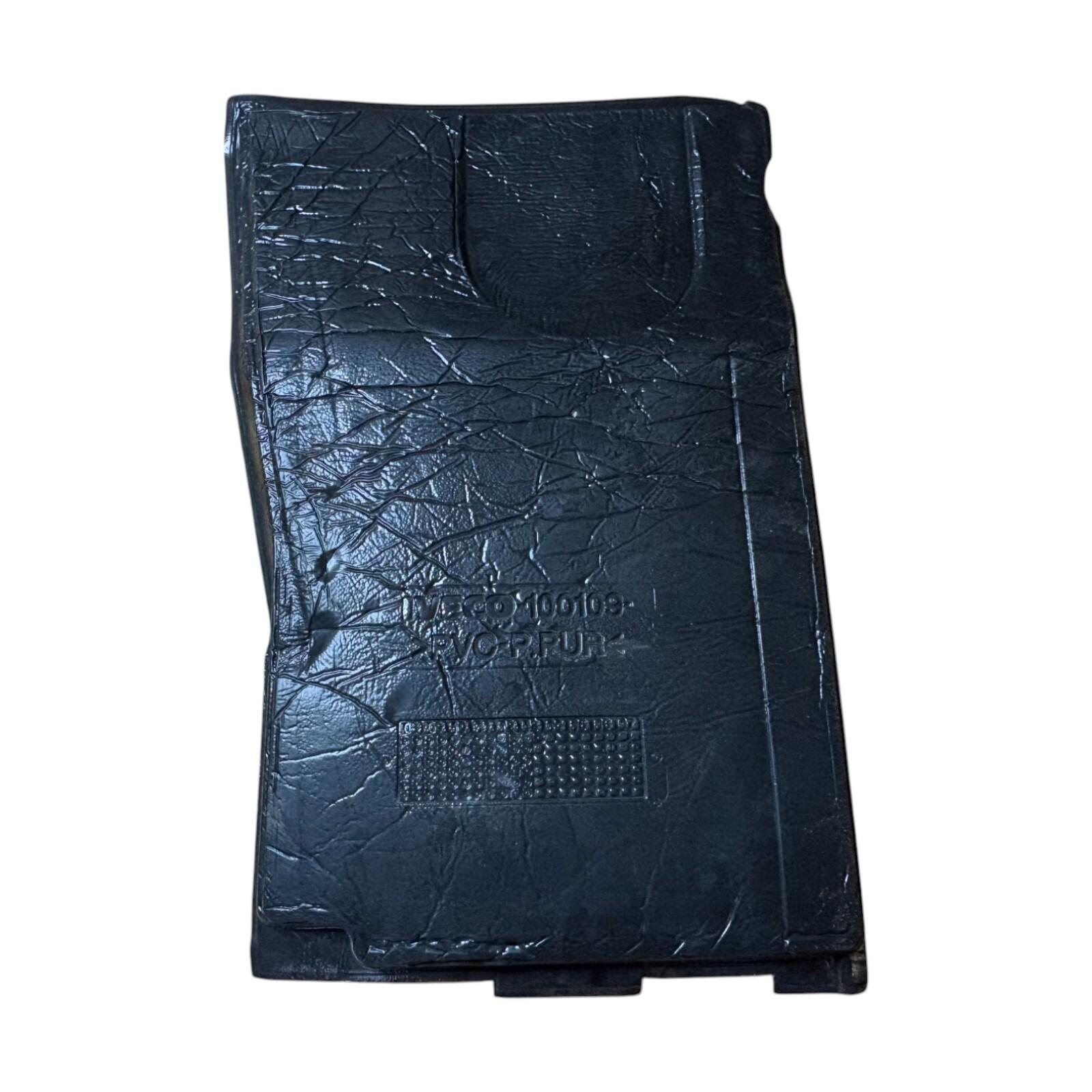 Genuine Iveco Eurocargo Front floor mat (dark grey) 500054953