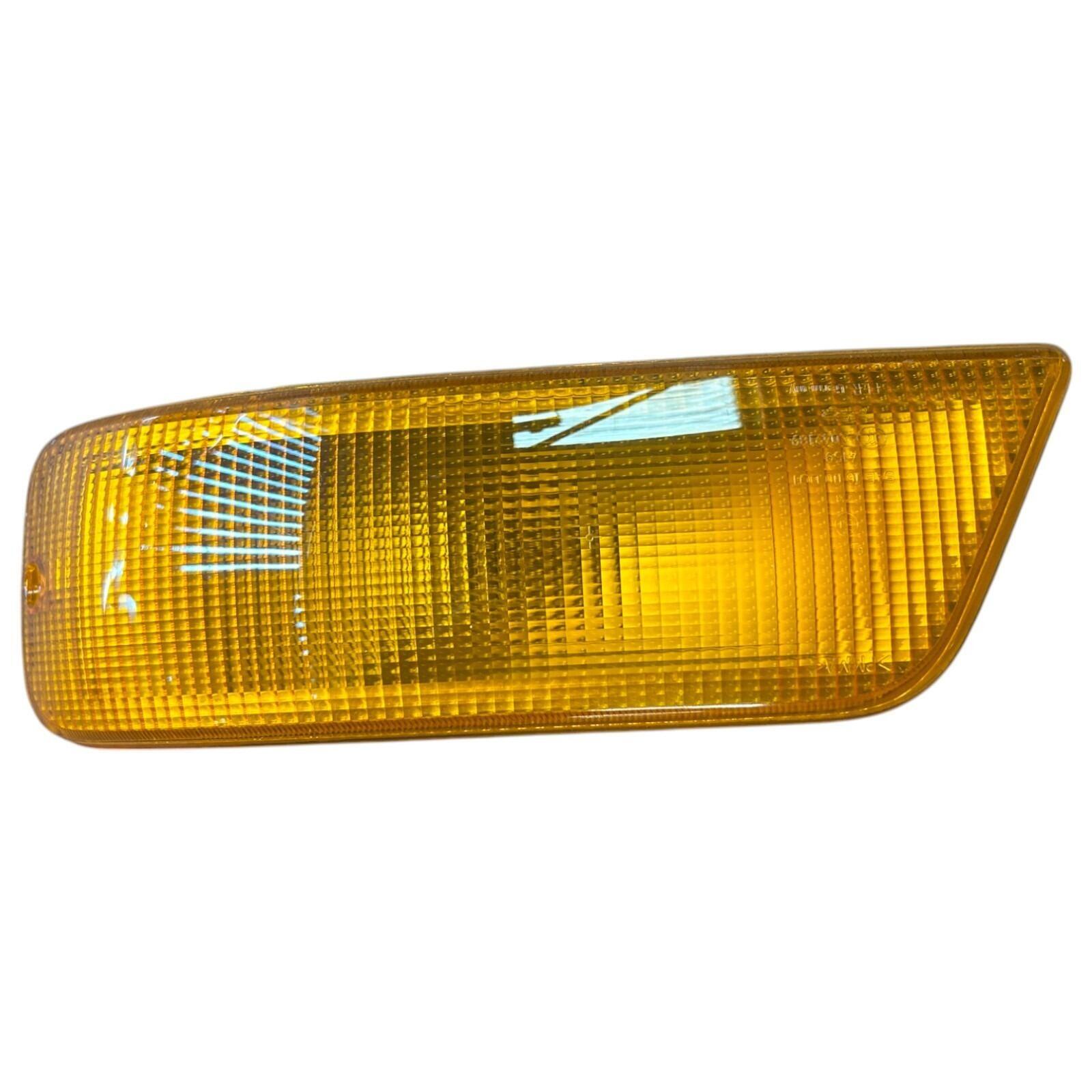 DT Spares LH NS Front indicator assembly fits Mercedes Atego Econic Axor 463492