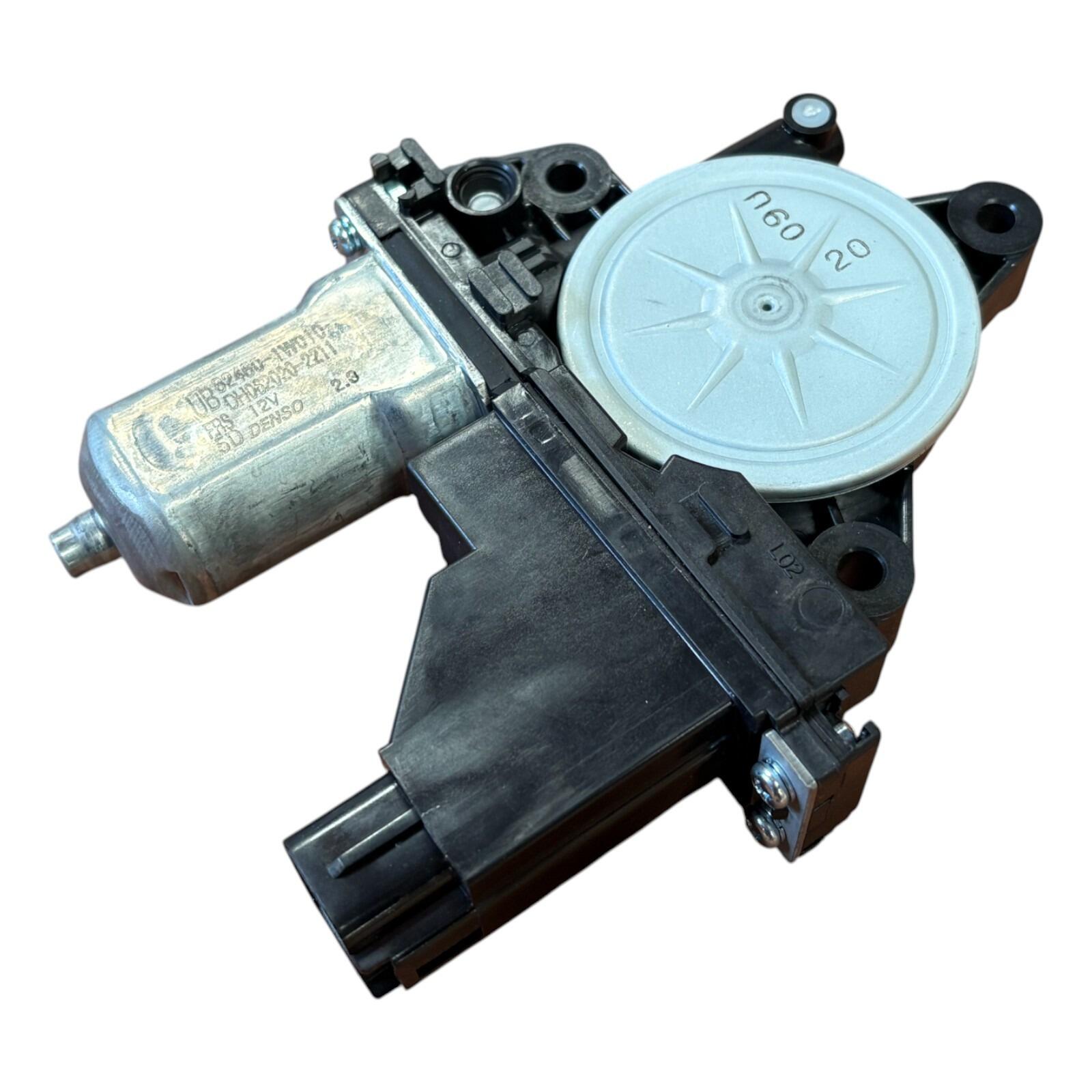 Genuine KIA Rio (12 15) RH OS Front window motor 824601W010