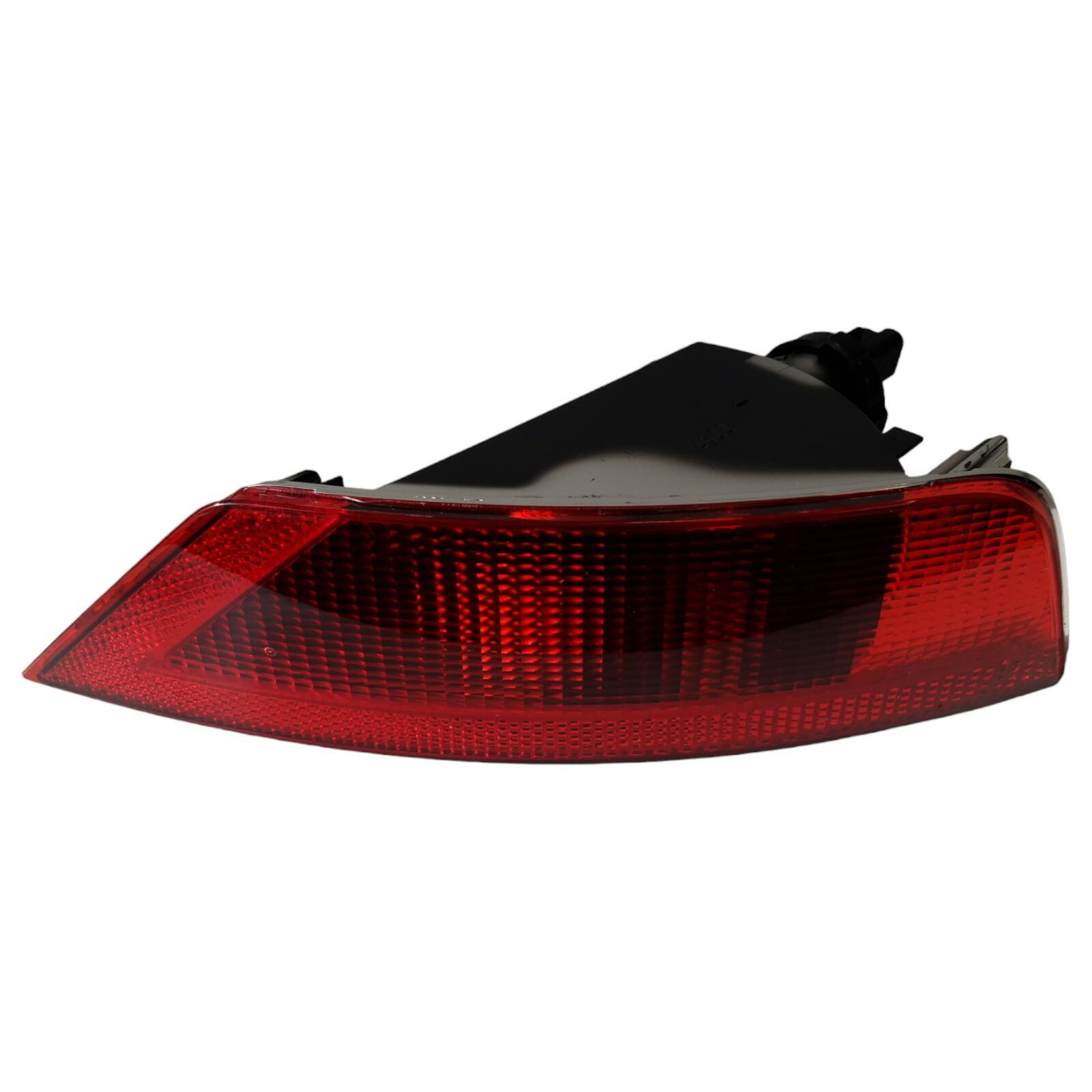 Genuine Ford Focus (CB4) Kuga (CBV) LH NS Rear fog light assembly 1507101
