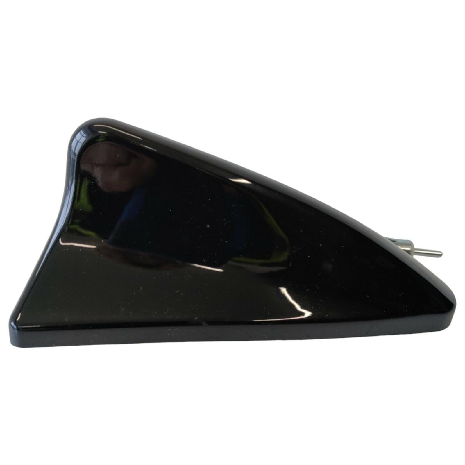 Aftermarket Shark Fin Antenna (Gloss Black) roof-mounted GFN0000027