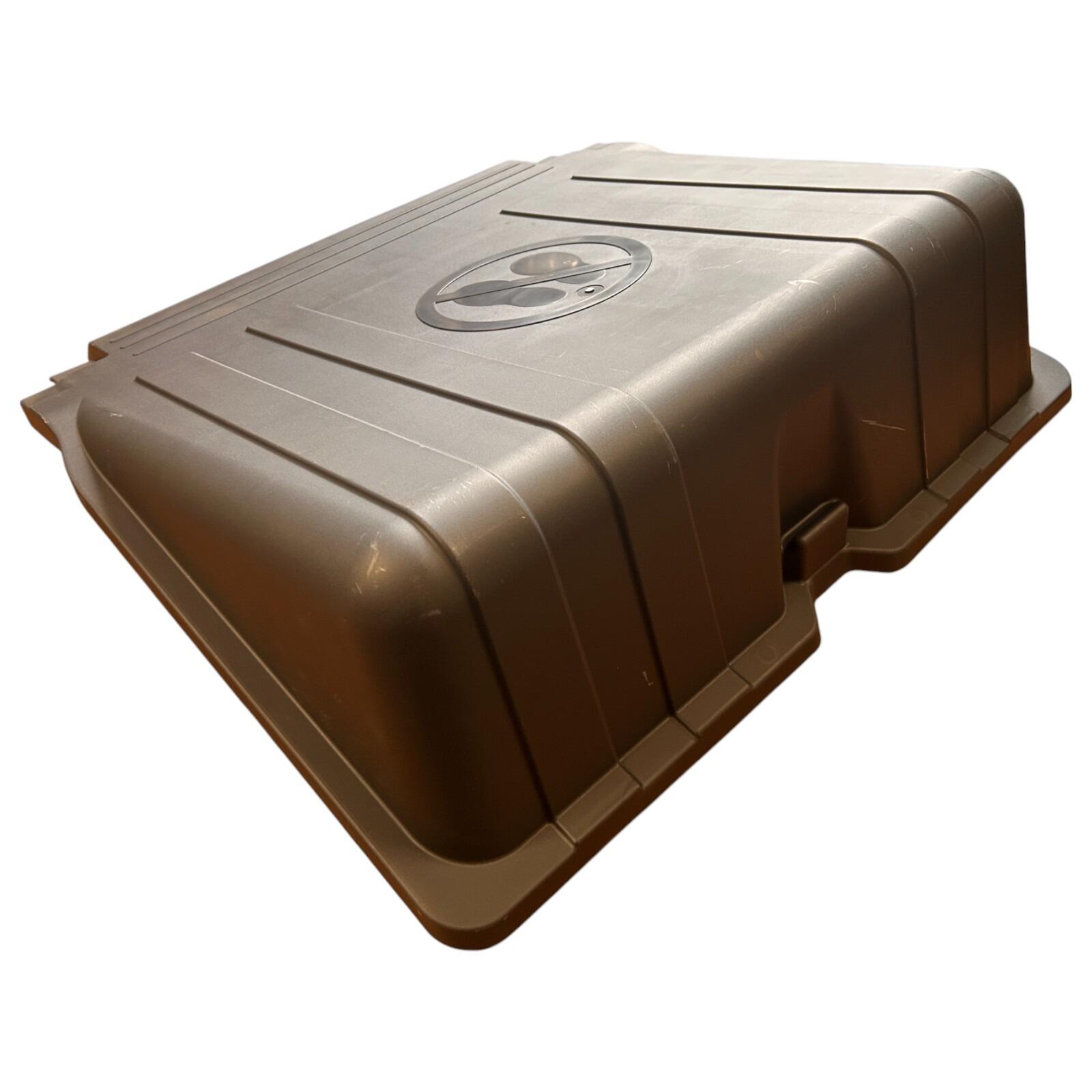 Universal Components Battery Cover fits Mercedes Actros MRBODY542 – VI