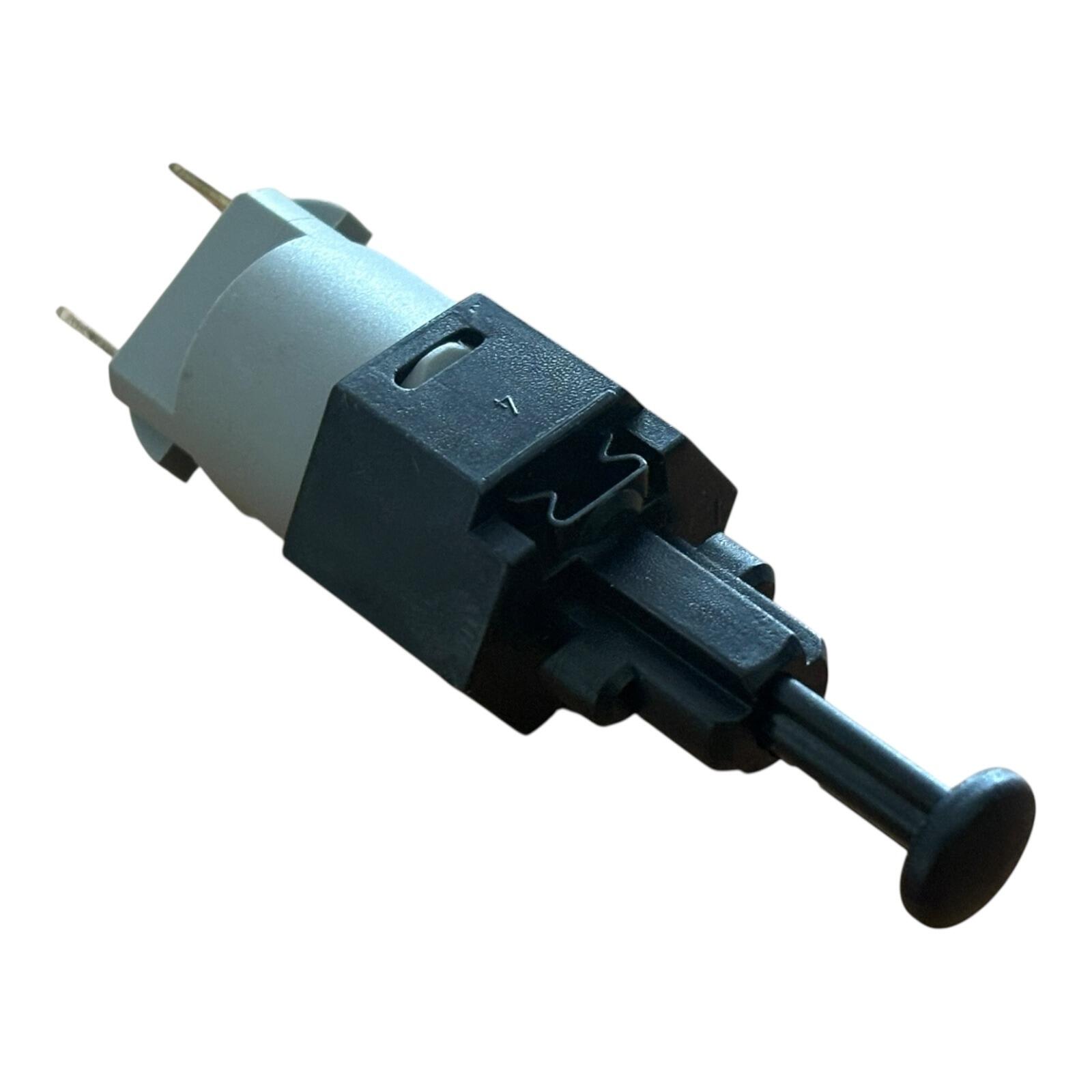 Genuine Vauxhall BRAKE LIGHT SWITCH NEW GENUINE ASTRA G 90504499 – VIN