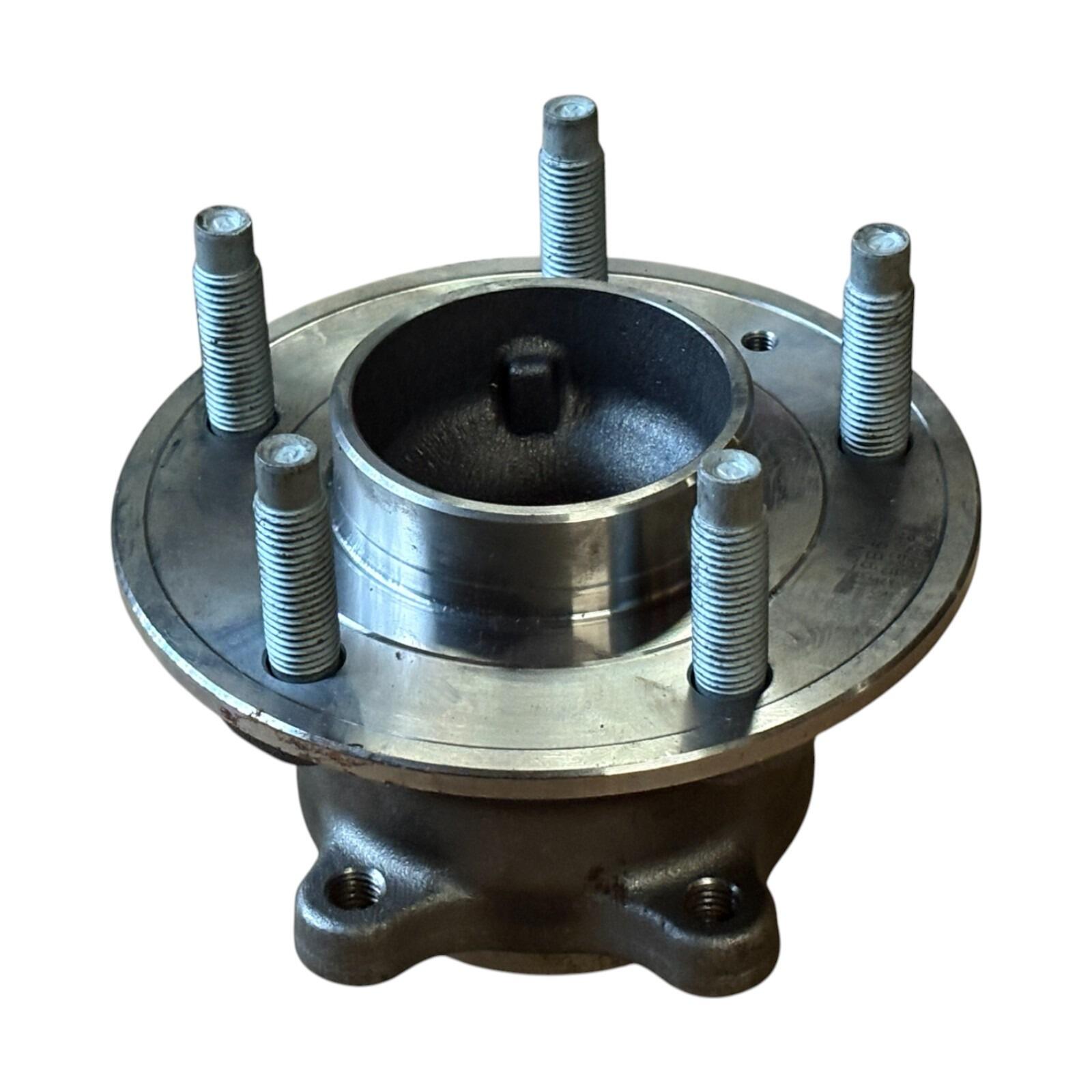 Genuine Vauxhall Zafira C Rear wheel hub assembly