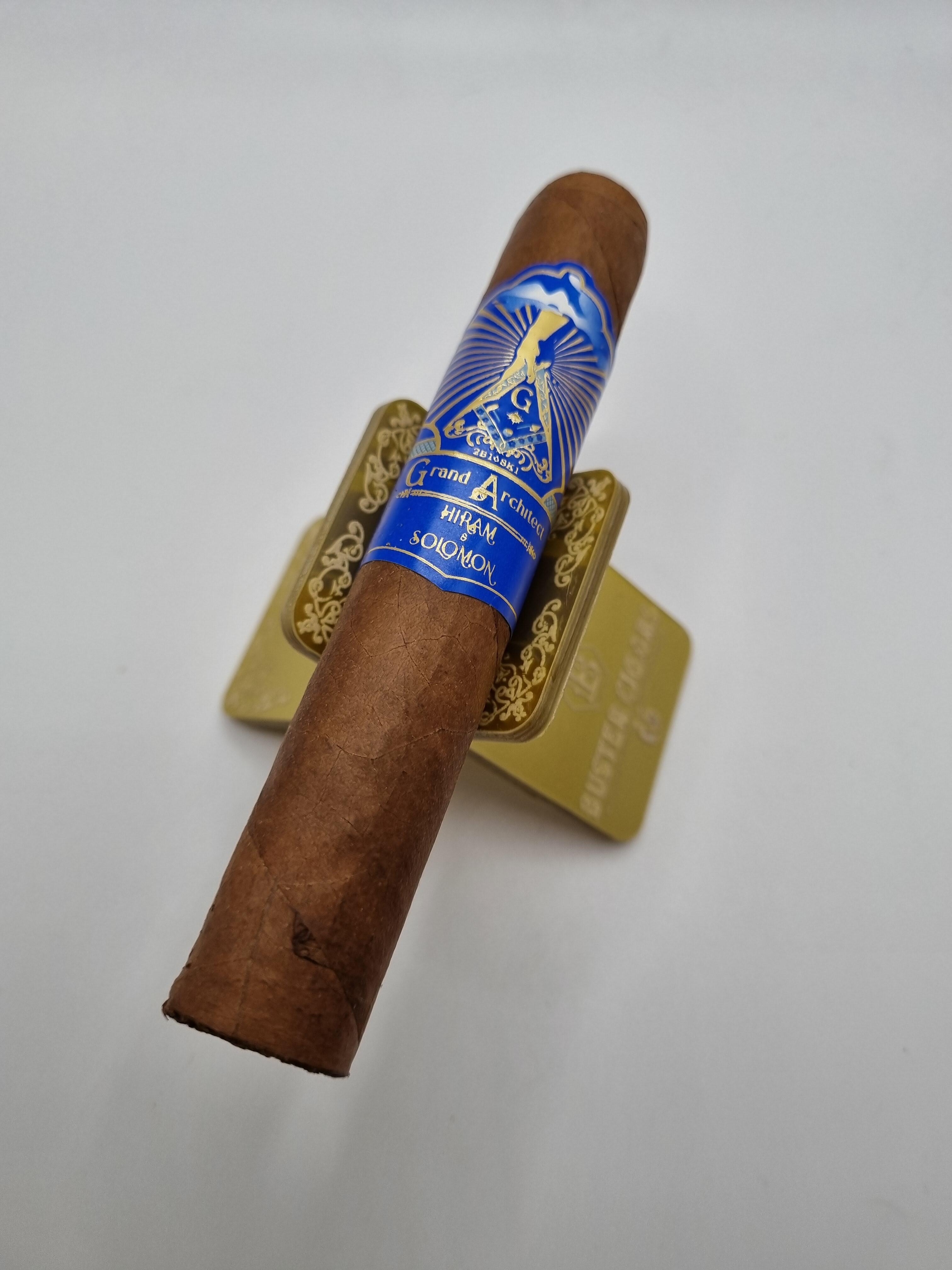 Hiram and Solomon Grand Architect Robusto - Single Cigar