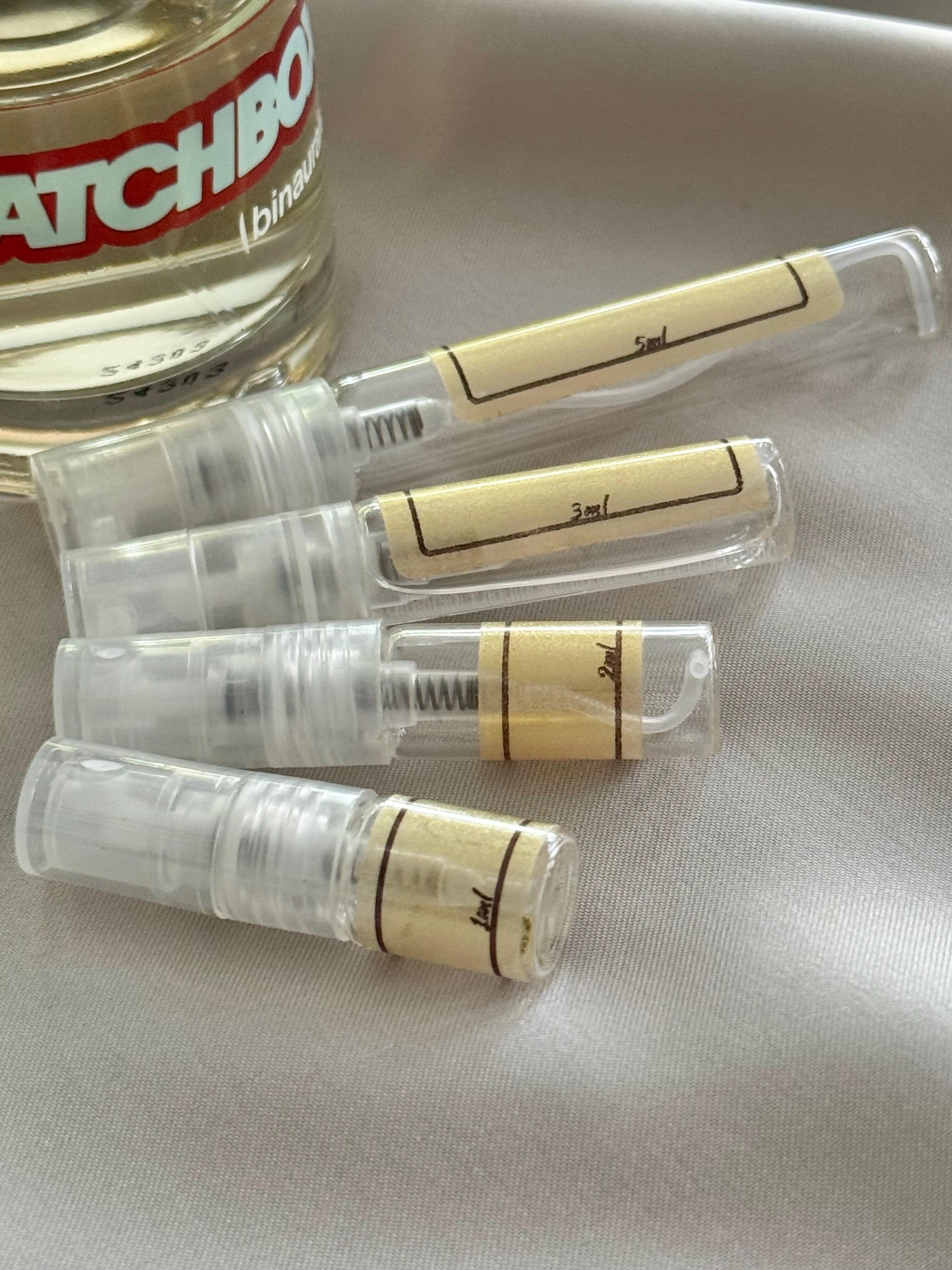 Binaurale Matchbox Romance and sample bottles