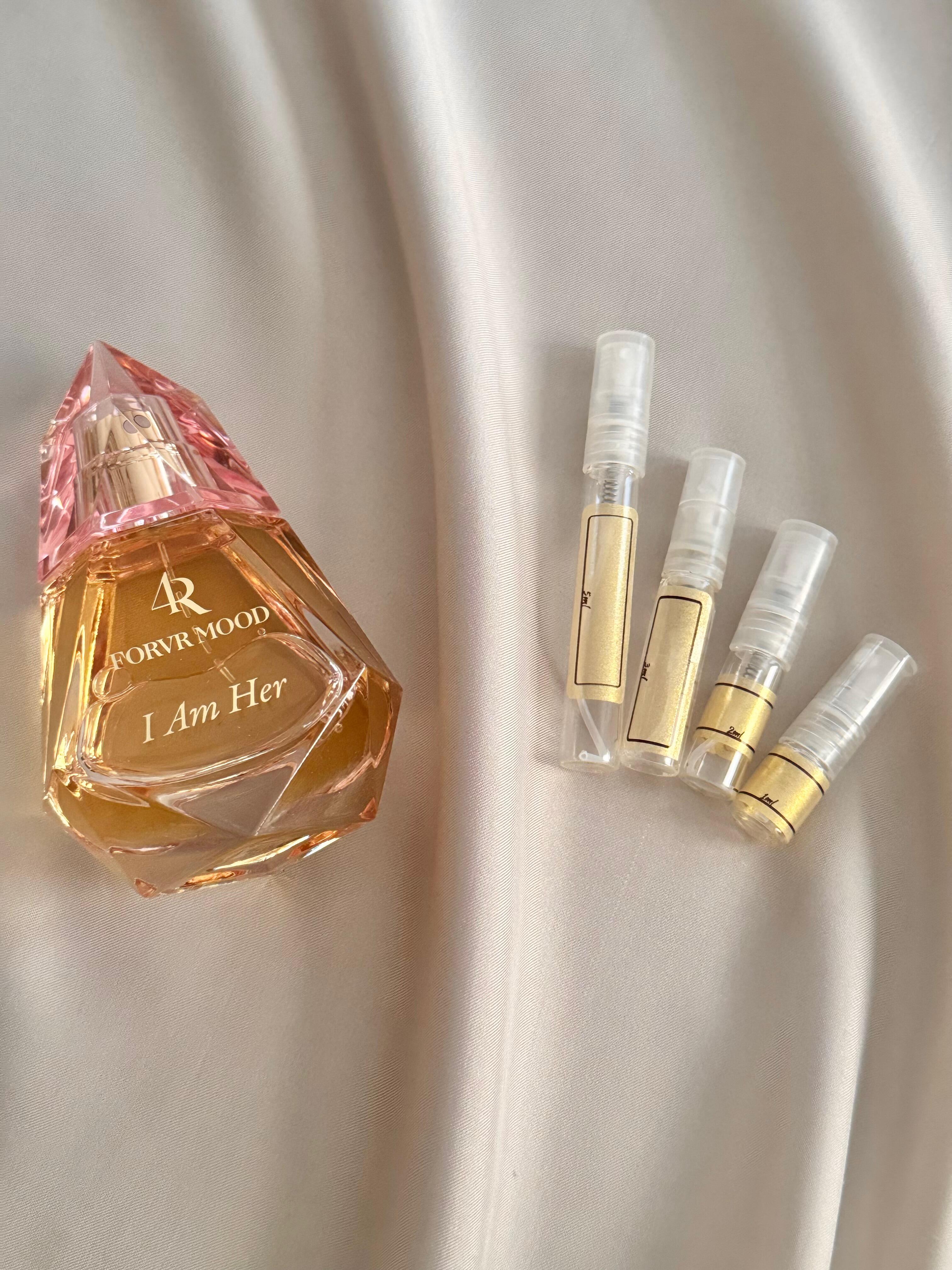 FORVR Mood I am Her with sample bottles