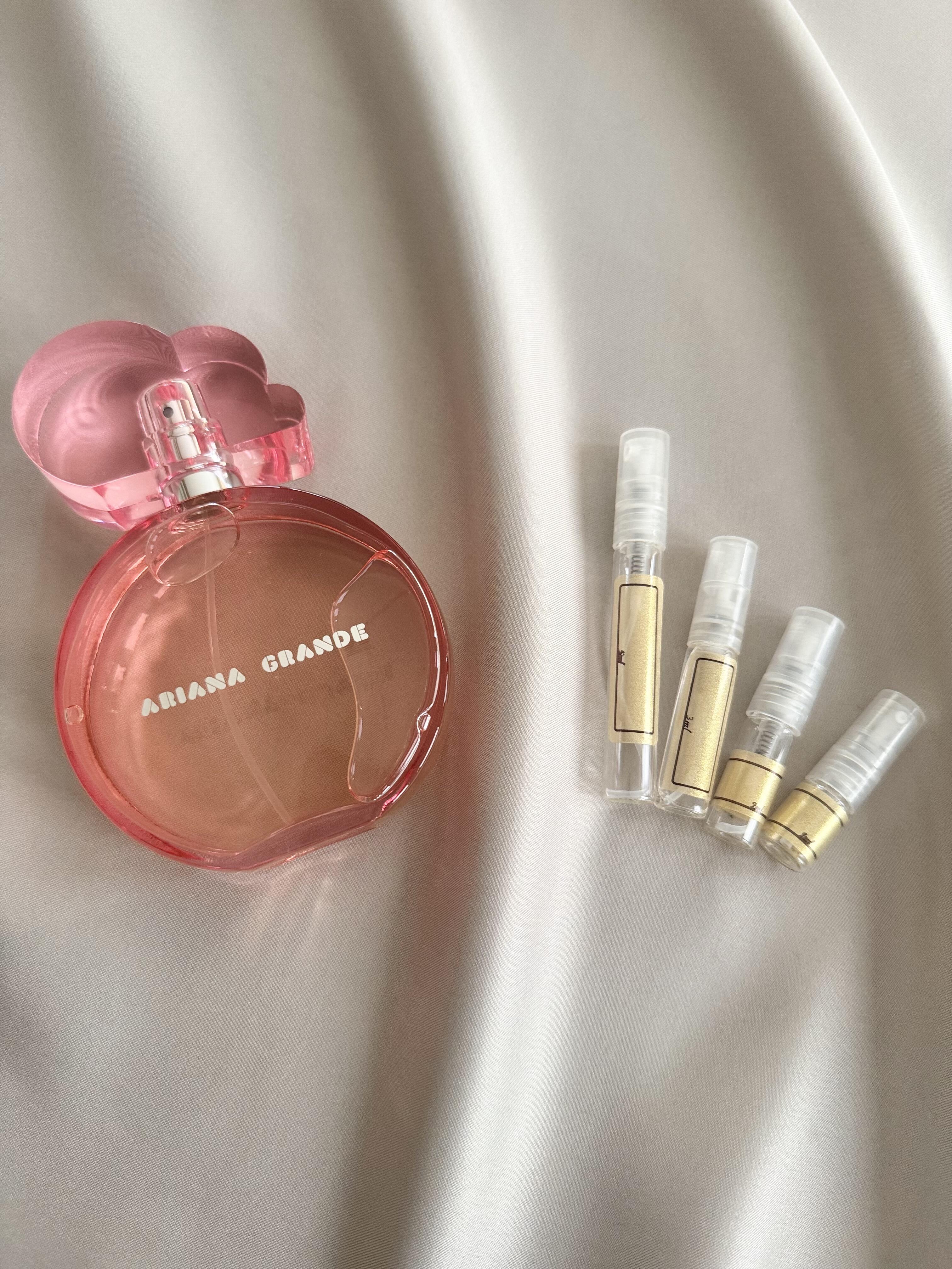 Ariana Grande Cloud Pink with sample bottles
