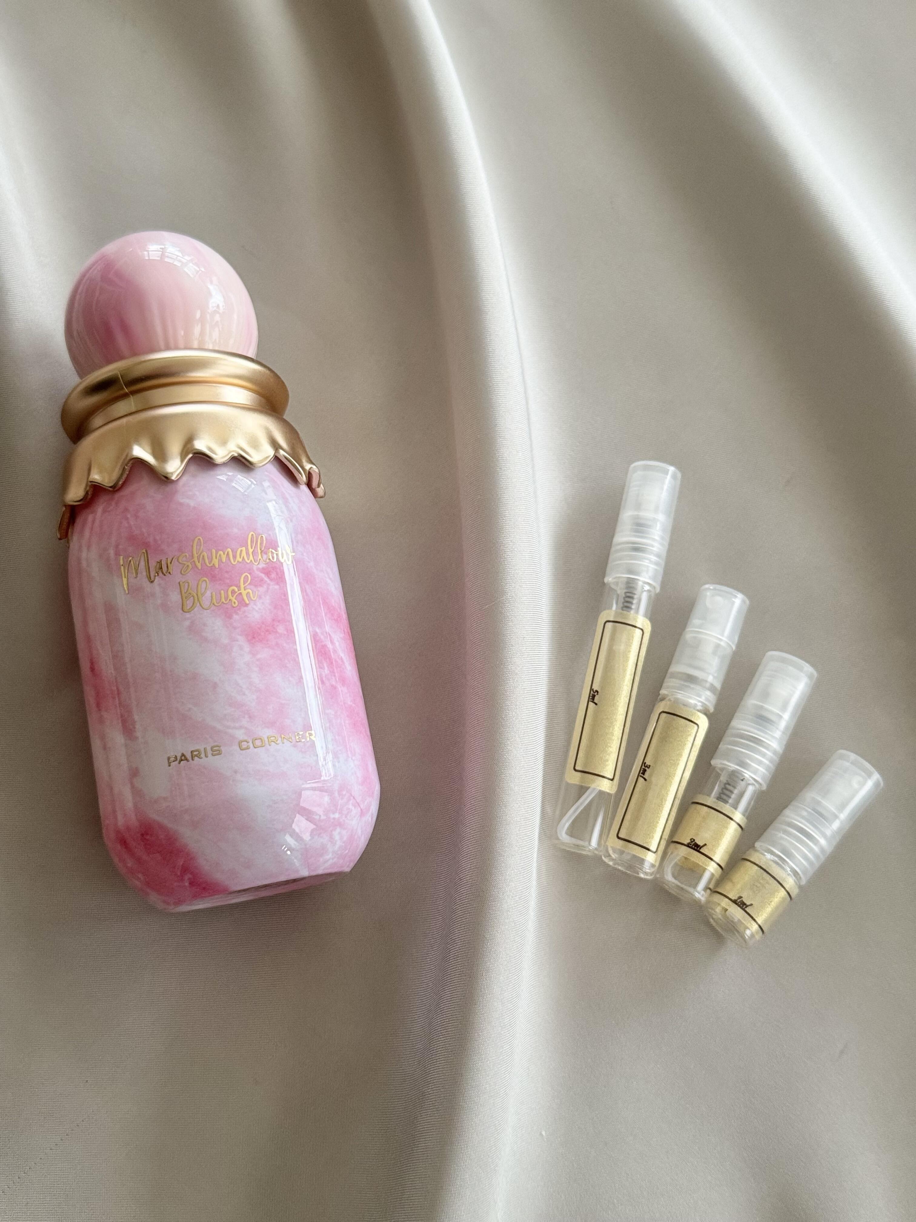 Paris Corner Marshmallow Blush with sample bottles