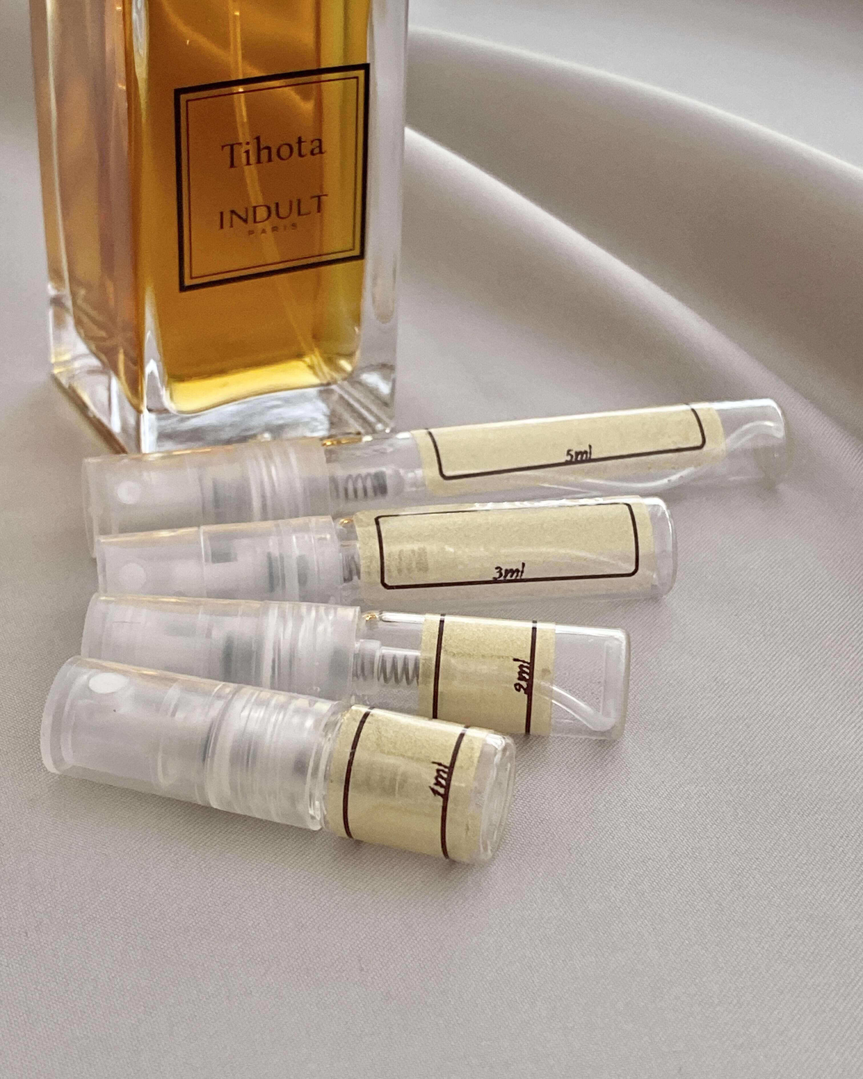 Indult Paris | Tihota | Fragrance Samples