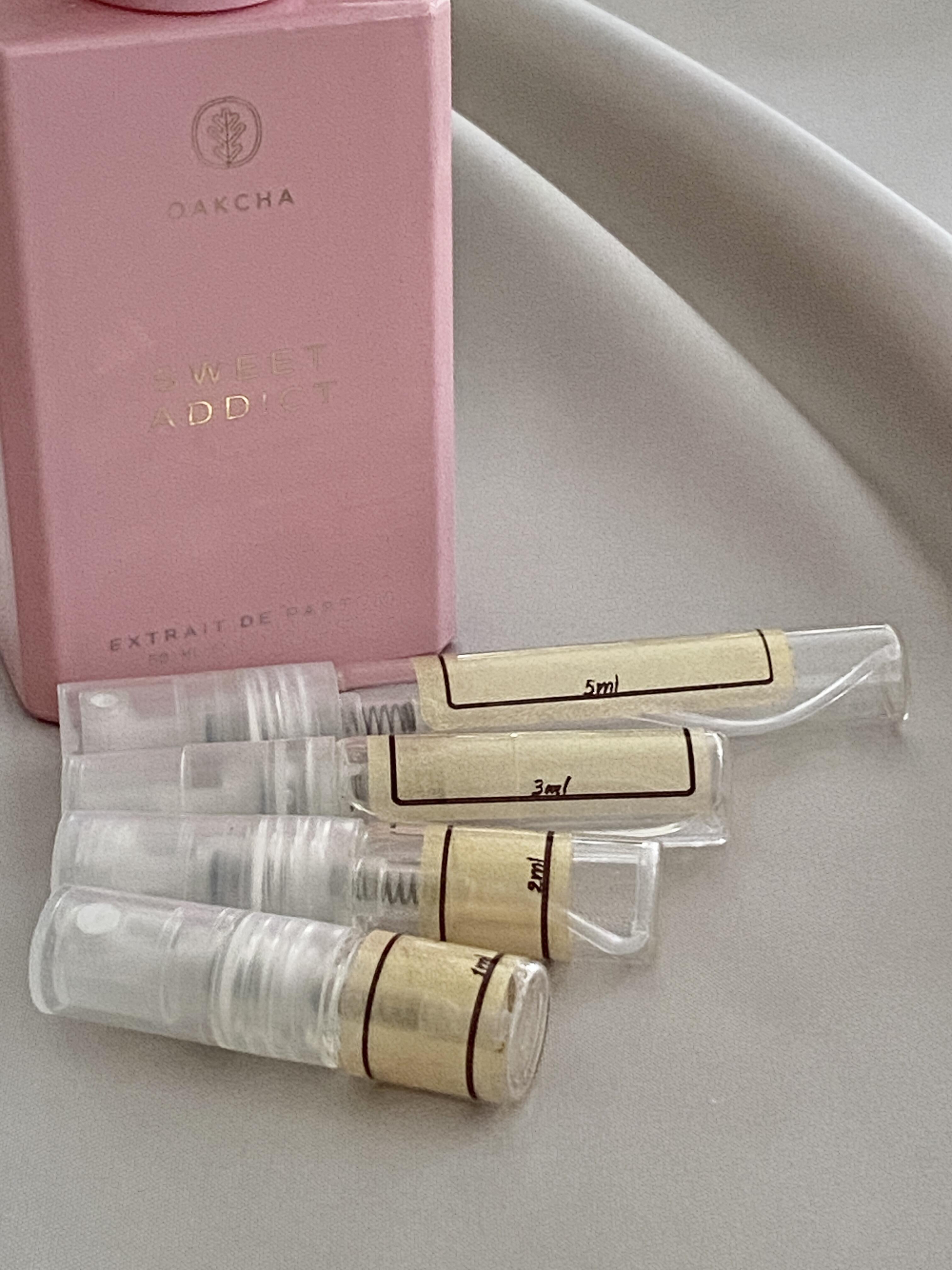 Oakcha Sweet Addict and sample bottles