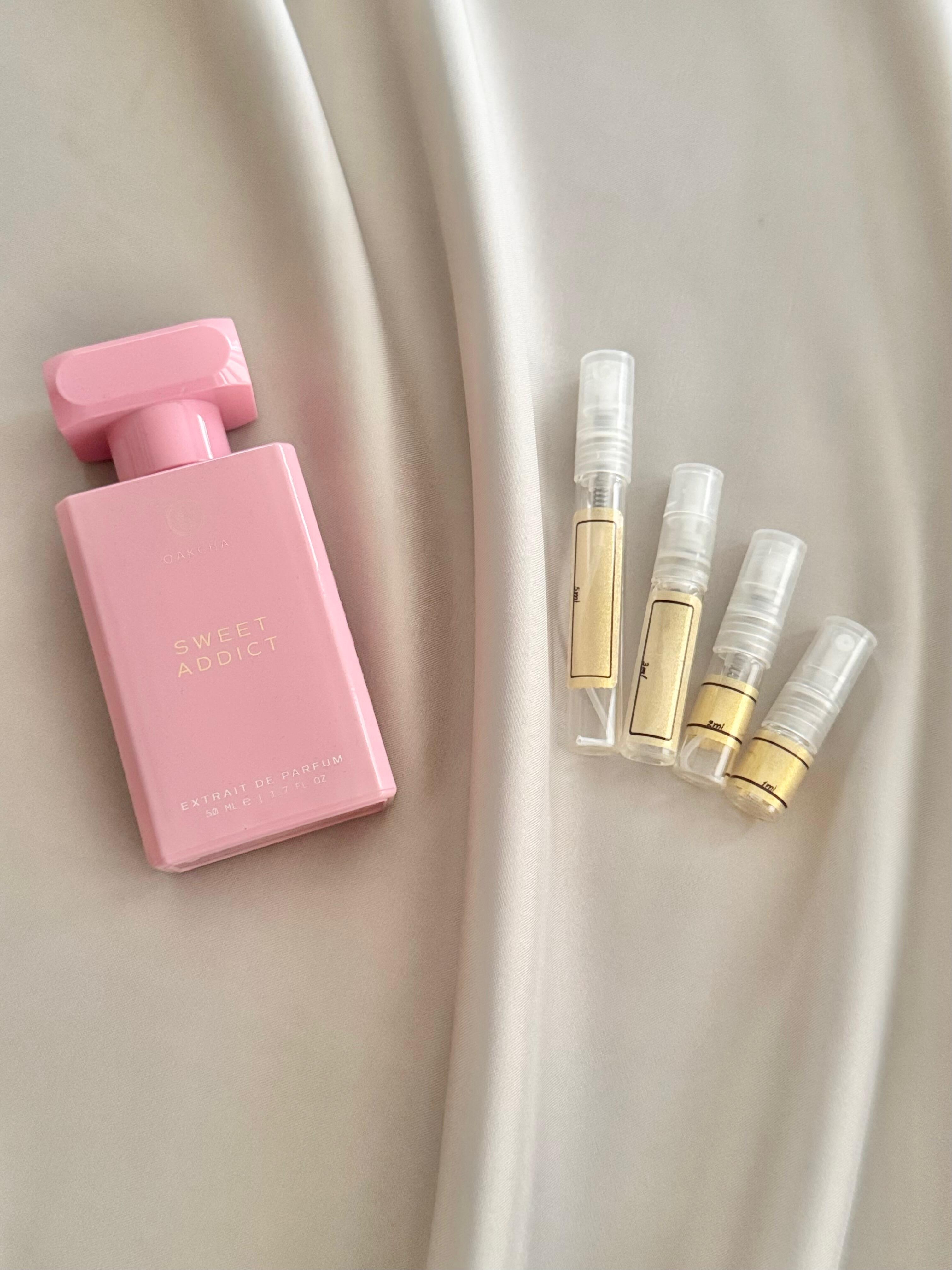 Oakcha Sweet Addict with sample bottles