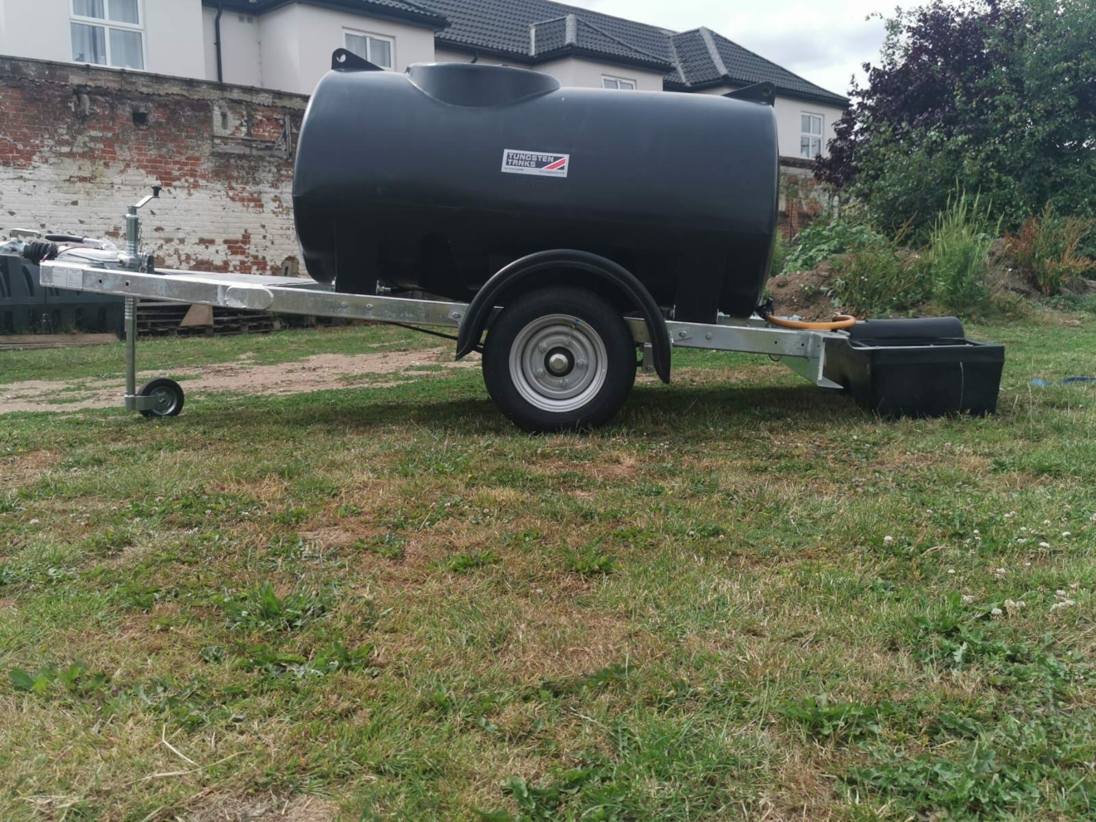 2000L water bowser for cattle