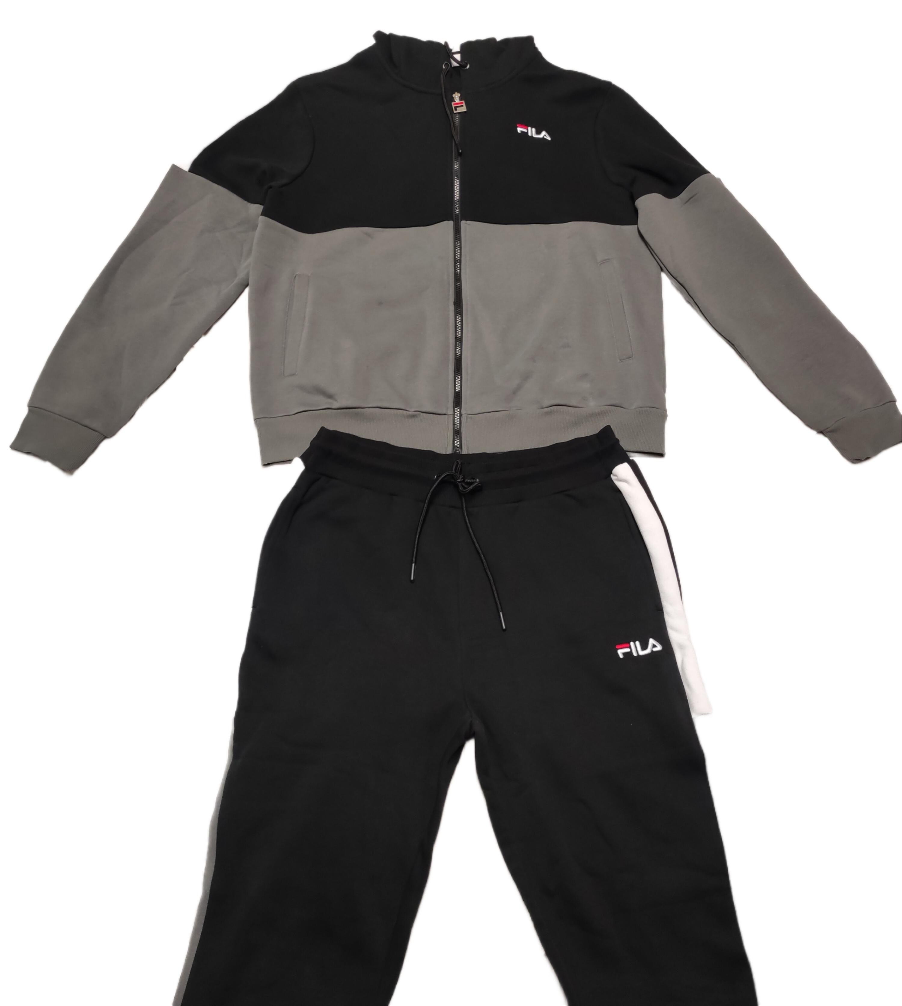 Black deals fila tracksuit