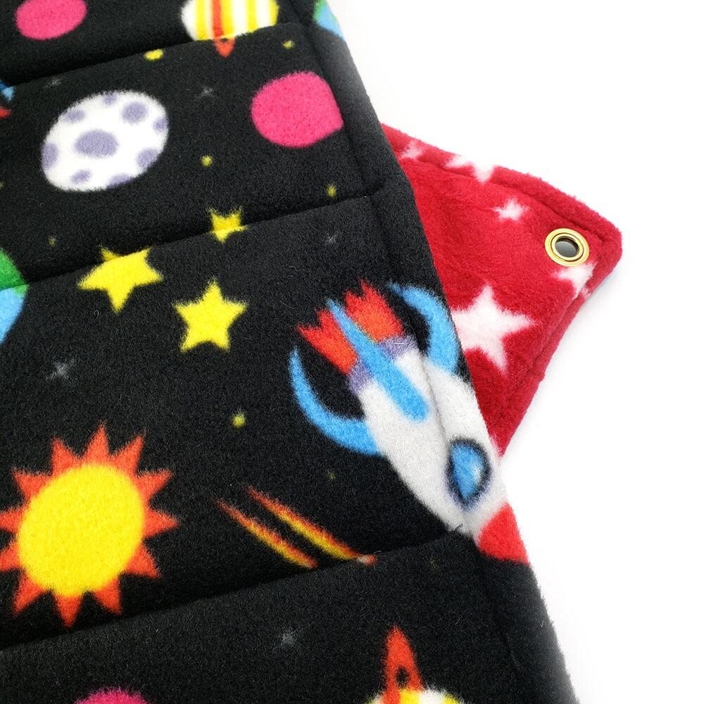 guinea pig show cage liners, piggie pads, pee pads, lap pads, waterproof piggie pads, fuzzbutt guinea pig hammocks, handmade in the UK