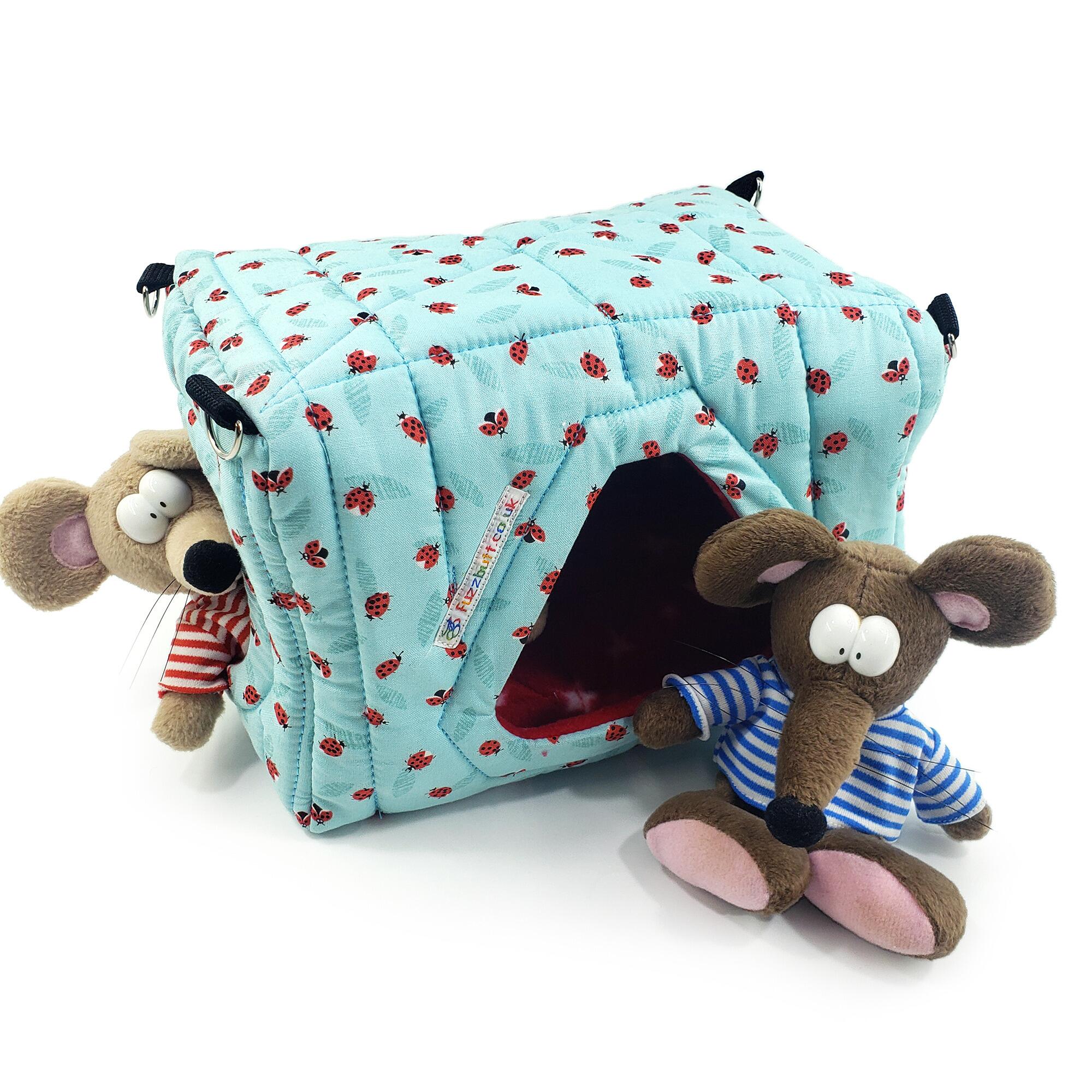 Fuzzbutt snooze cube, hanging cube for rats, cube for chinchilla, rat bed, chinchilla bet, rat cube, chinchilla cube, fuzzbutt cube,. fuzzbutts cube