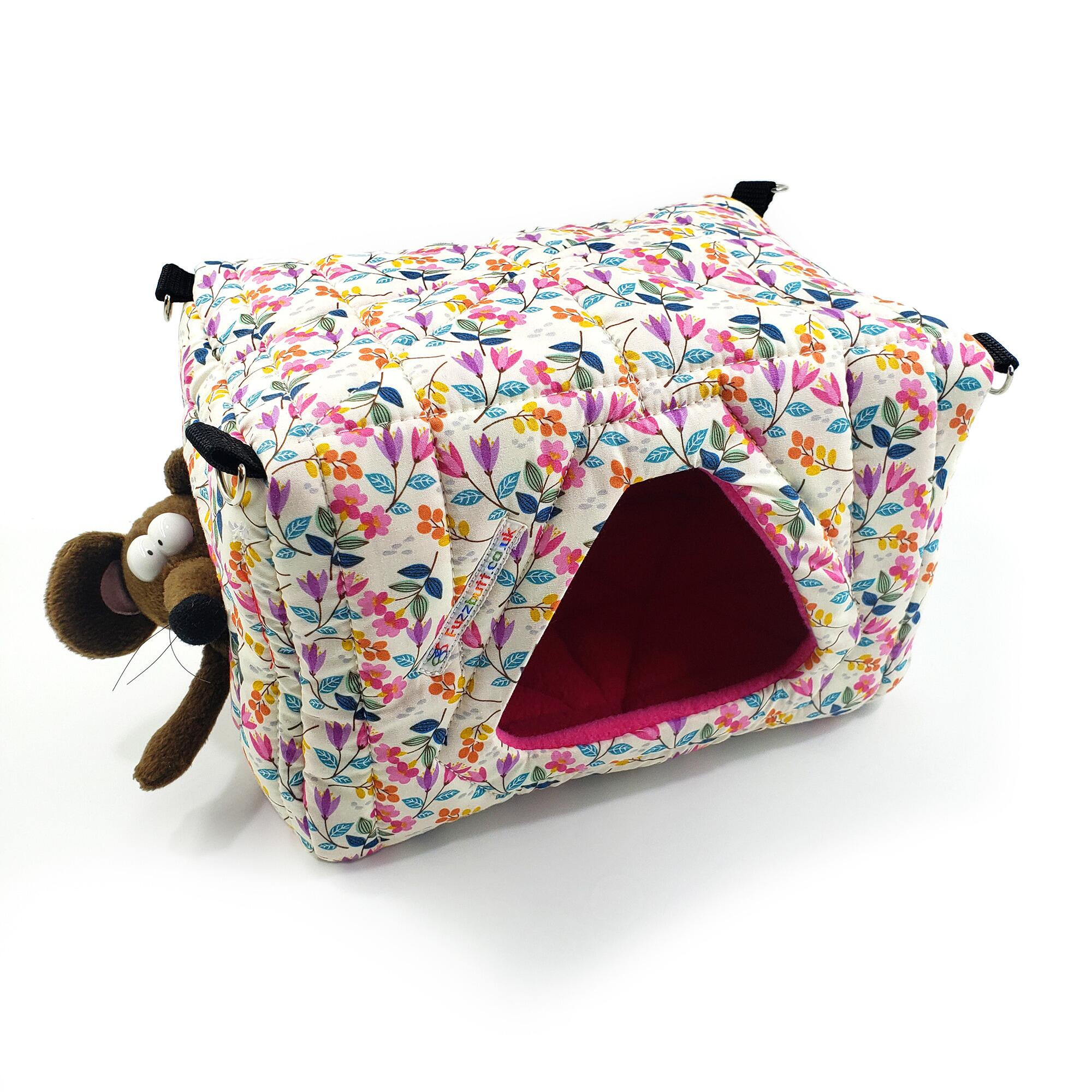 Fuzzbutt snooze cube, hanging cube for rats, cube for chinchilla, rat bed, chinchilla bet, rat cube, chinchilla cube, fuzzbutt cube,. fuzzbutts cube