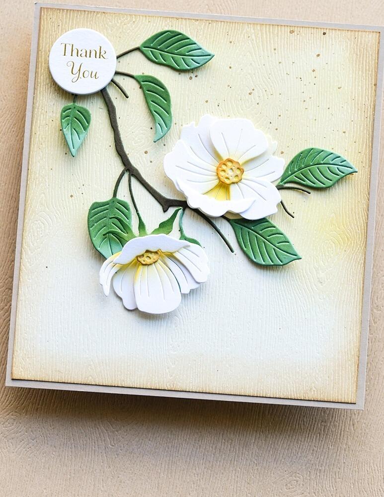 Memory Box - 94840 Delicate Bloom craft die