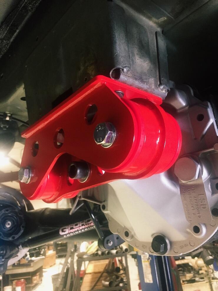 Gto Rear Diff Mount GForce GTO10325D 04-06 GTO Heavy Duty Dual Bushing Diff Mount