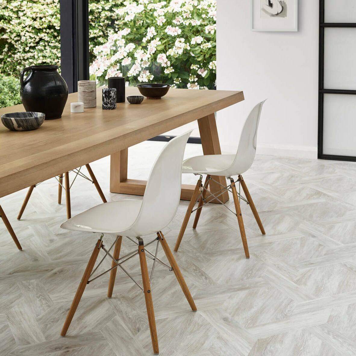 Amtico Signature White Wash Wood Box Approved Amtico Retailer