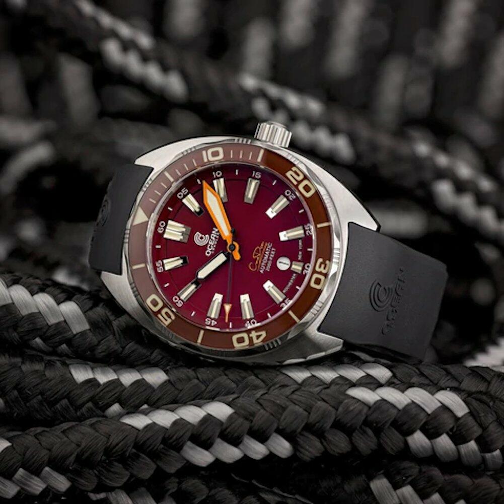 Ocean Crawler Core Diver Red - The Classic Watch Buyers Club Ltd