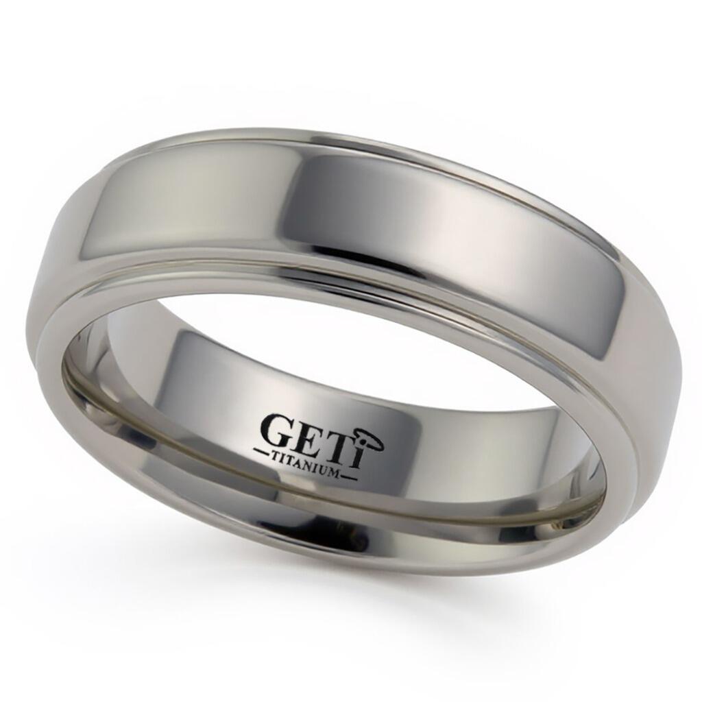 Polished flat court Geti titanium wedding band with stepped edges by Gold and Diamonds