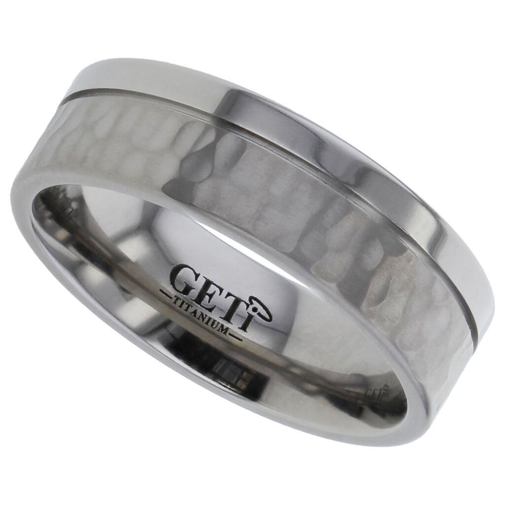 Flat court Geti titanium wedding band with hammered satin finish and polished offset detail by Gold and Diamonds