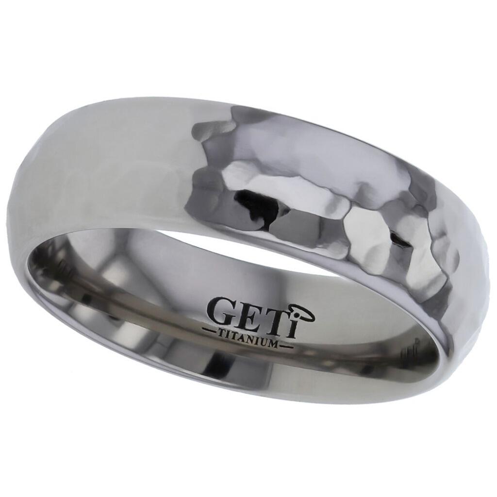 Traditional court Geti titanium wedding band with high polished hammered finish by Gold and Diamonds