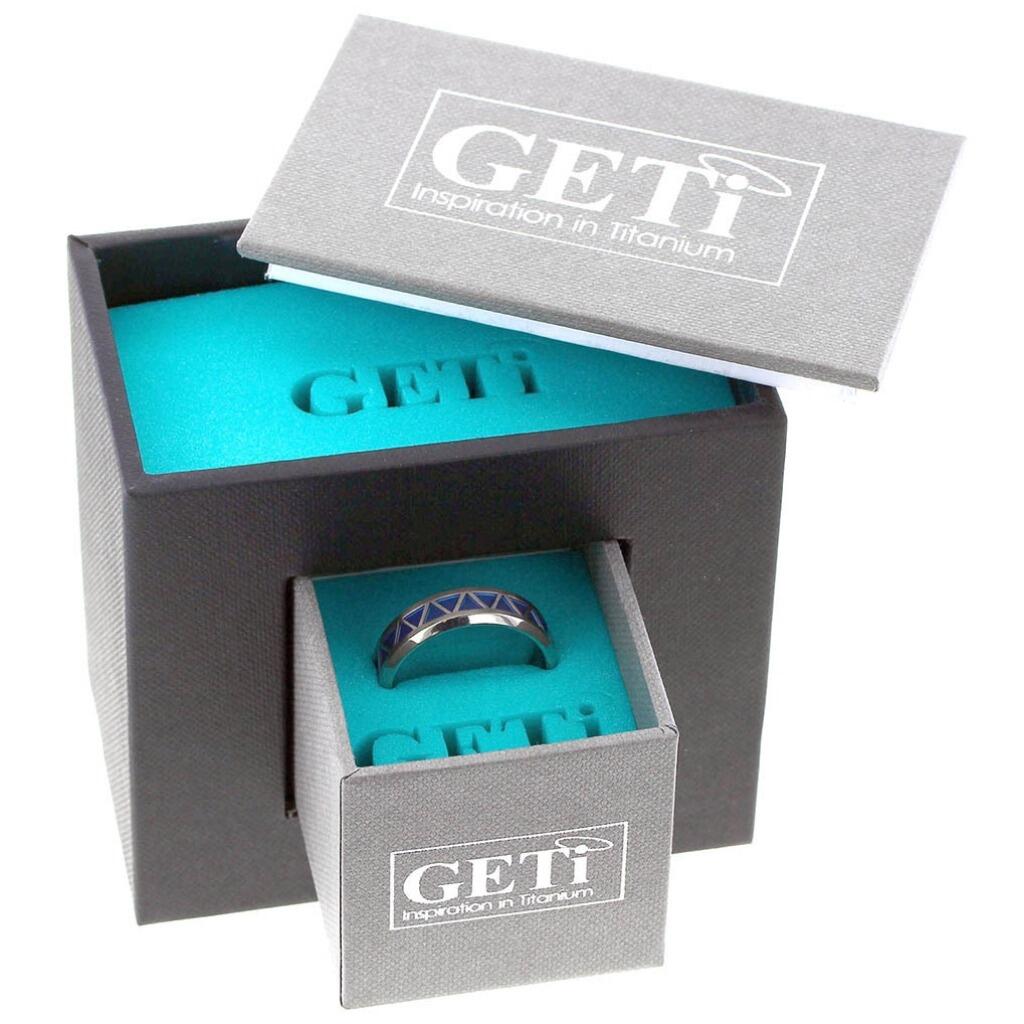 Polished court profile Geti titanium wedding band with two central grooves by Gold and Diamonds