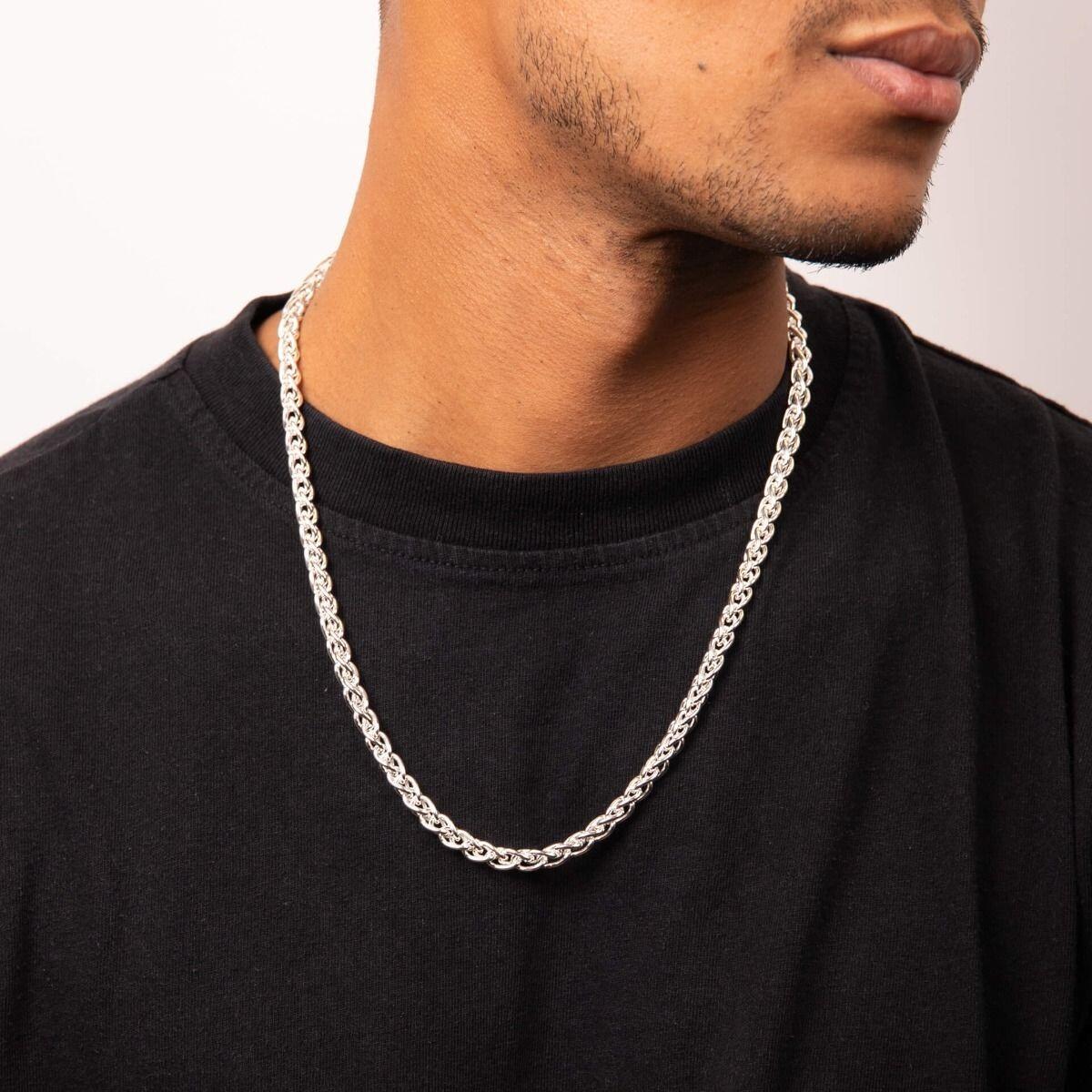 "fredbennett® Heavyweight Sterling Silver Spiga Link Chain Necklace – polished men’s silver chain with bold structure, skin-safe and presented in a suede pouch from Gold and Diamonds."