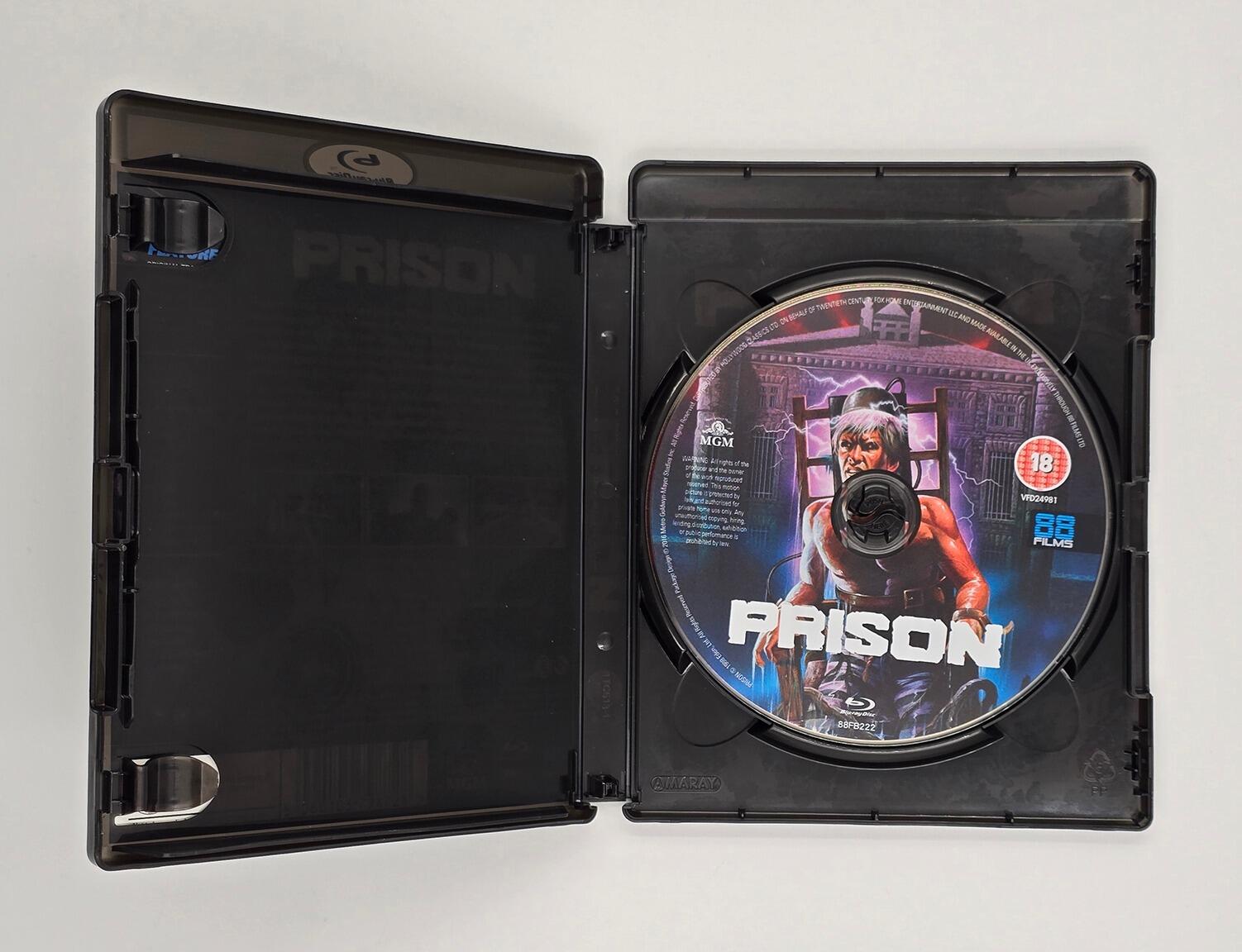 Prison - Slipcover - Blu-Ray - Region B - [Pre-owned] - 88 Films - Item Image 5