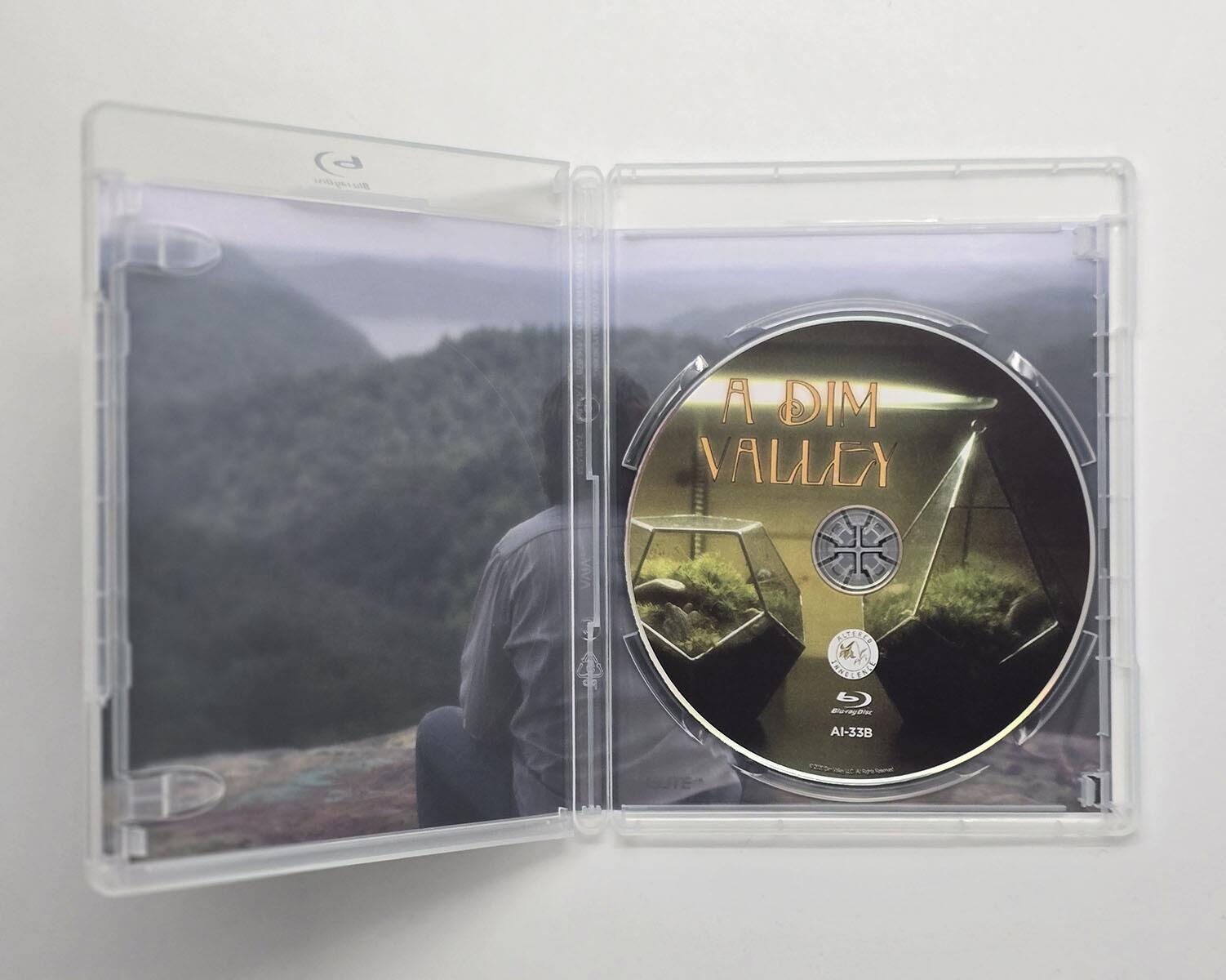 A Dim Valley - Slipcover - Blu-Ray - Region A - [Pre-owned] -  - Item Image 5