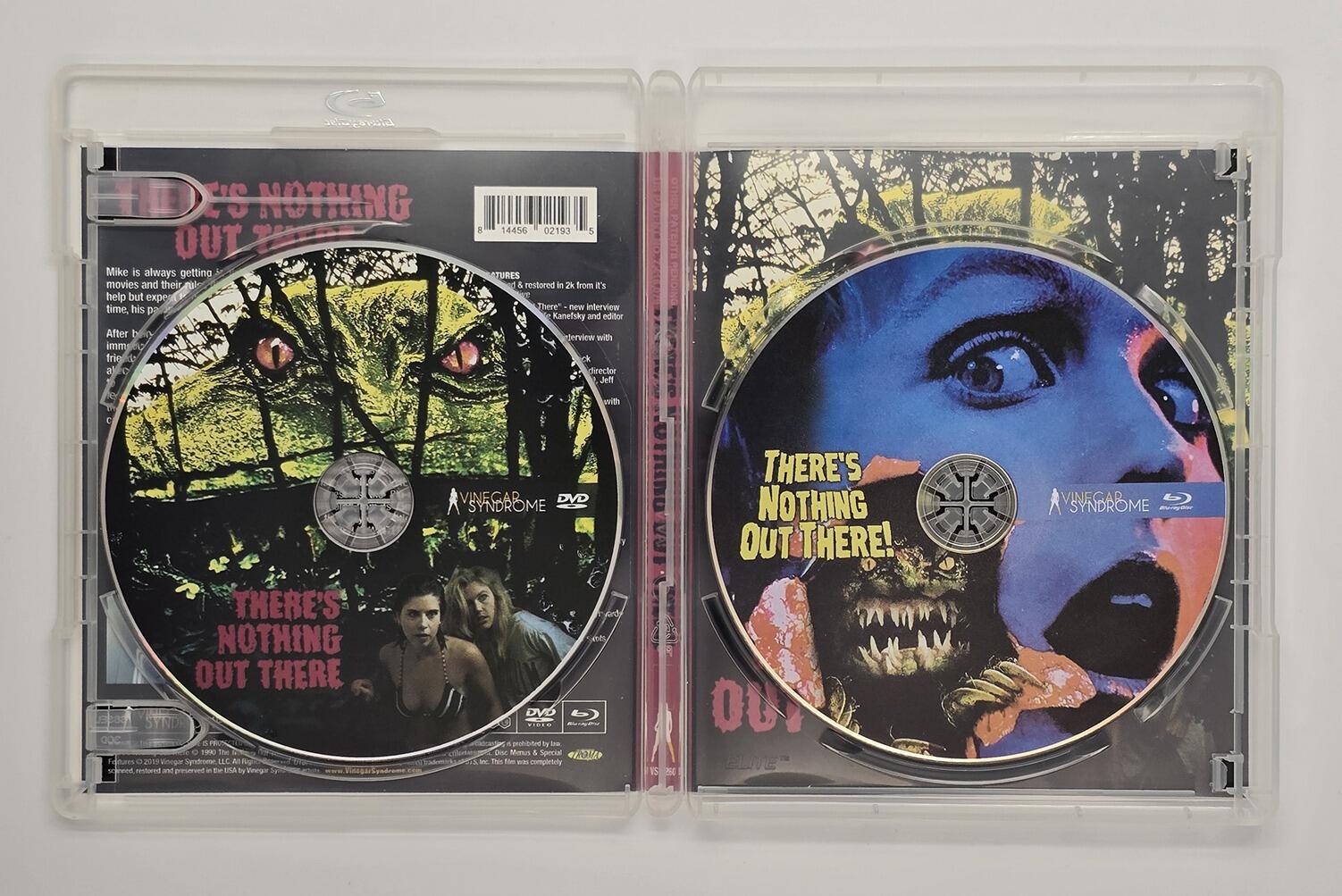 There's Nothing Out There - Slipcover - Blu-Ray + DVD - Region Free - [Pre-owned] - Vinegar Syndrome - Item Image 5