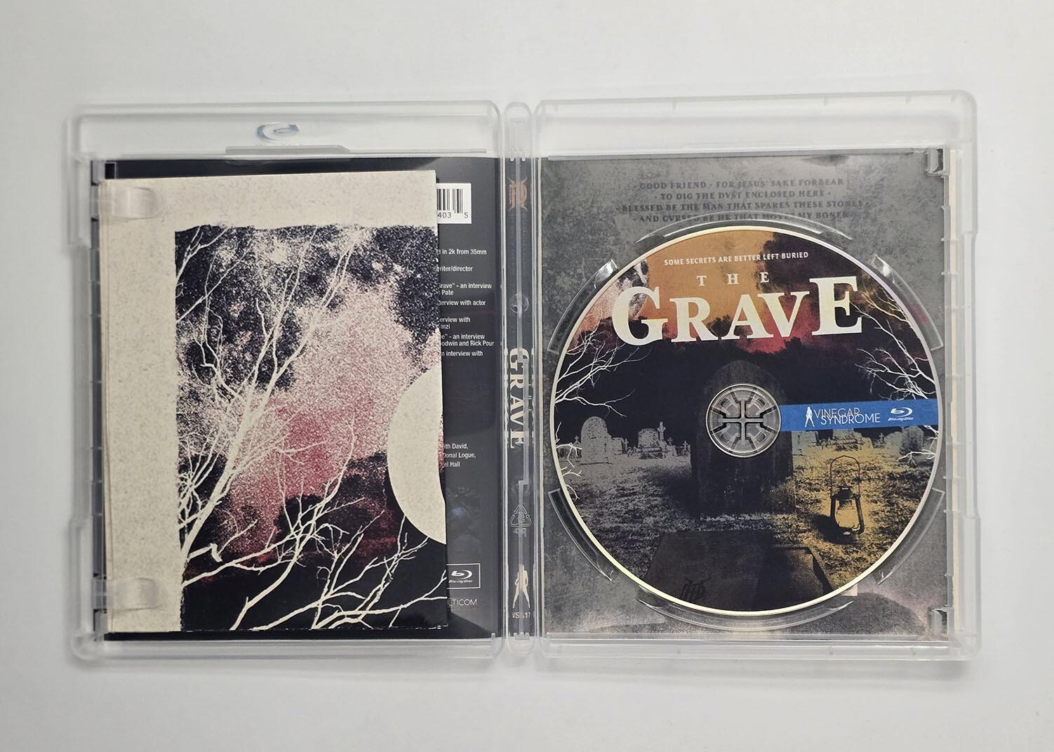 The Grave - Slipcover - Bly-Ray - Region A - [Pre-owned] - Vinegar Syndrome - Item Image 6
