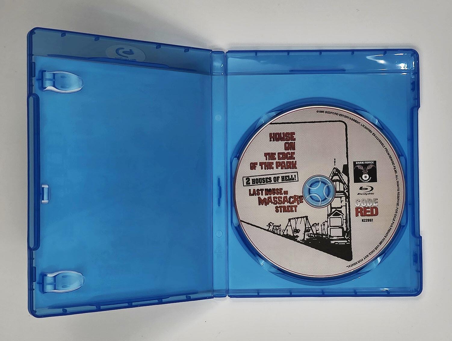 The House on the Edge of the Park / Last House on Massacre Street - Blu-Ray - Region Free - [Pre-owned] - Code Red - Item Image 3
