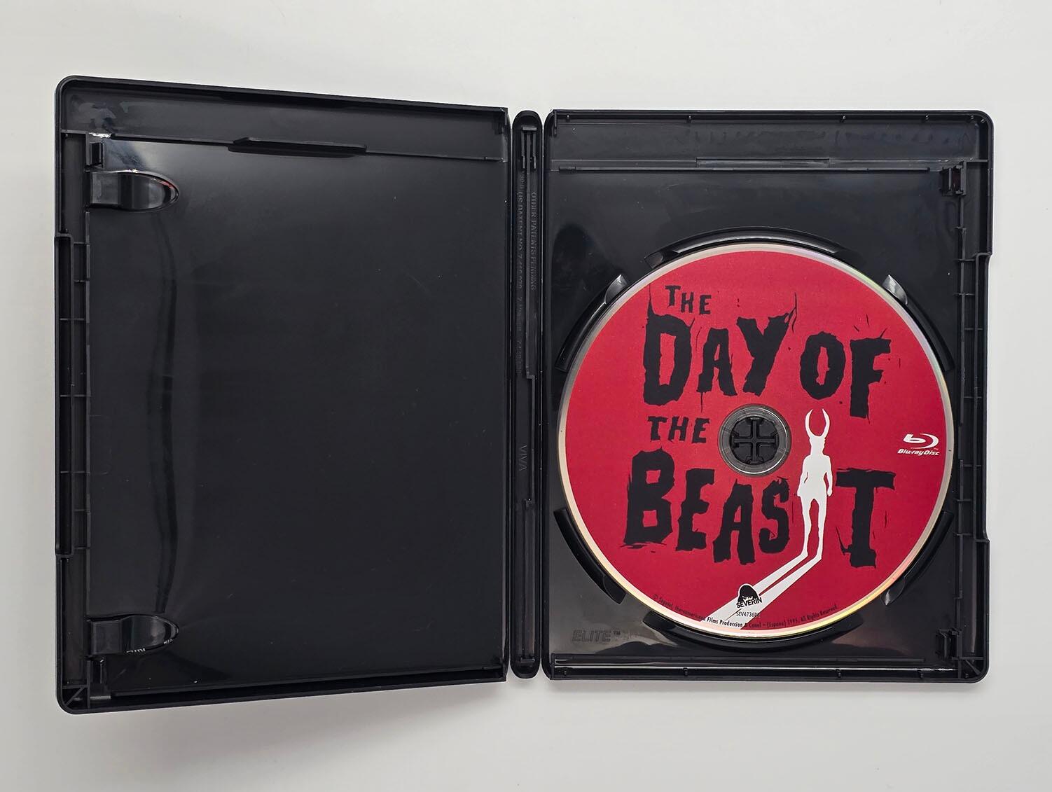The Day of the Beast - Blu-Ray - Region Free - [Pre-owned] - Severin - Item Image 5