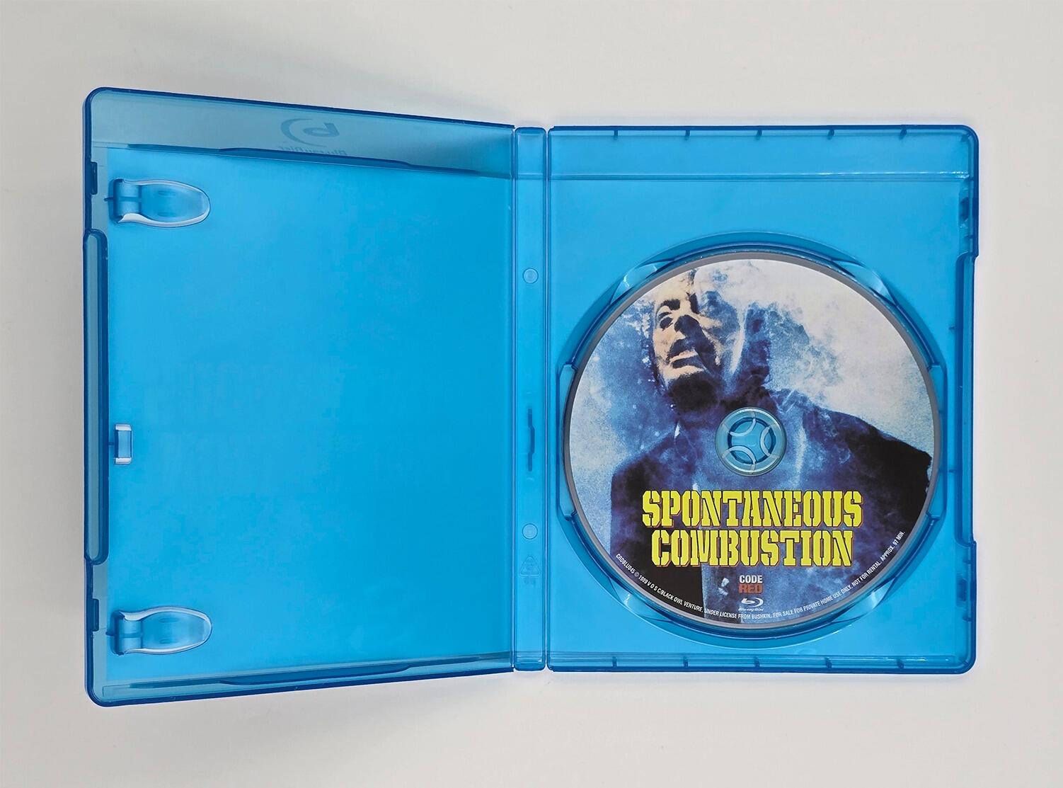 Spontaneous Combustion - Blu-Ray - Region Free - [Pre-owned] - Code Red - Item Image 3
