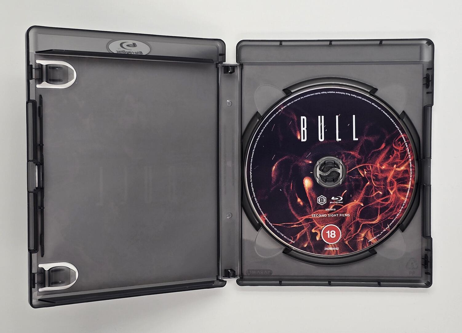 Bull - Limited Edition - Box Set - Blu-Ray - Region B - [Pre-owned] - Second Sight Films - Item Image 5